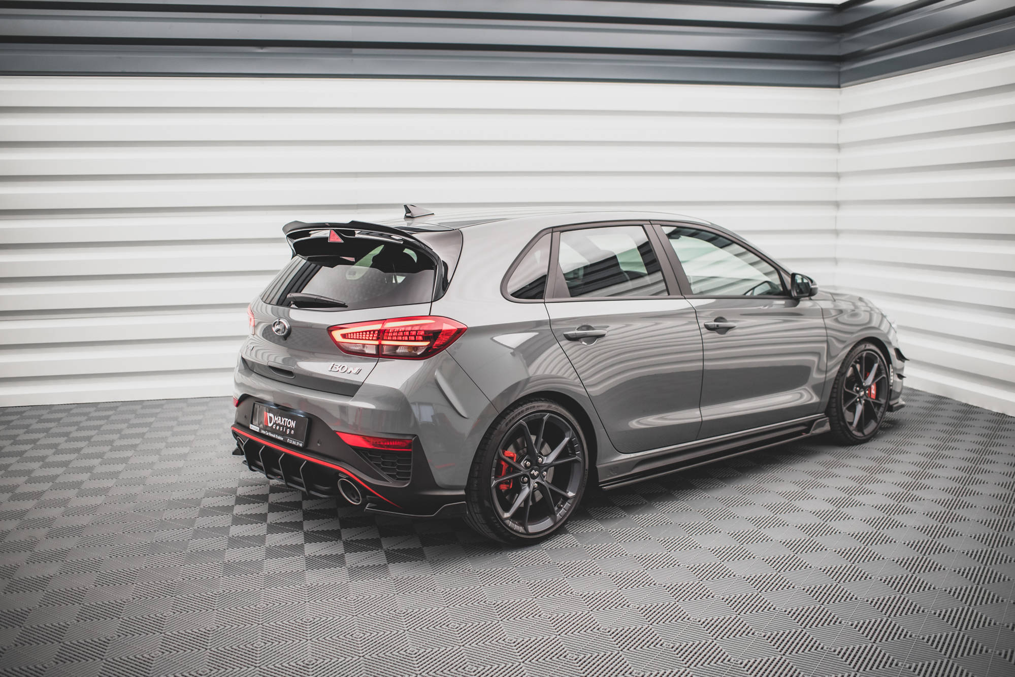 Maxton Design Heck Ansatz Flaps Diffusor V.3 passend für Hyundai I30 N Hatchback Mk3 Facelift schwarz Hochglanz