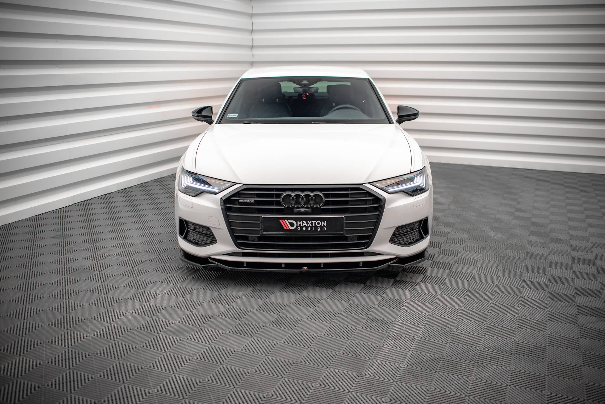 Maxton Design Street+ Spoilerlippe Front Ansatz V.1 passend für Audi A6 C8 schwarz Hochglanz