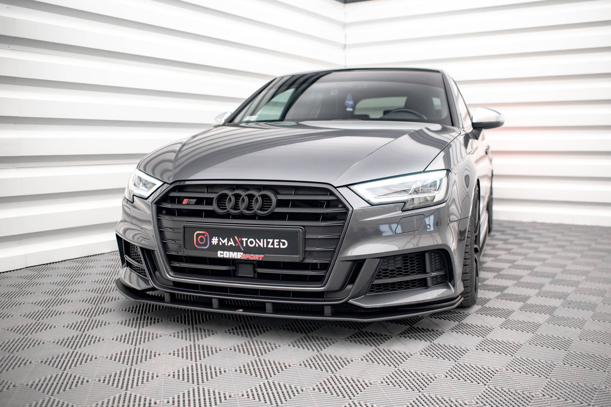 Maxton Design Street Pro Street+ Spoilerlippe Front Ansatz passend für Audi S3 / A3 S-Line Sportback 8V Facelift