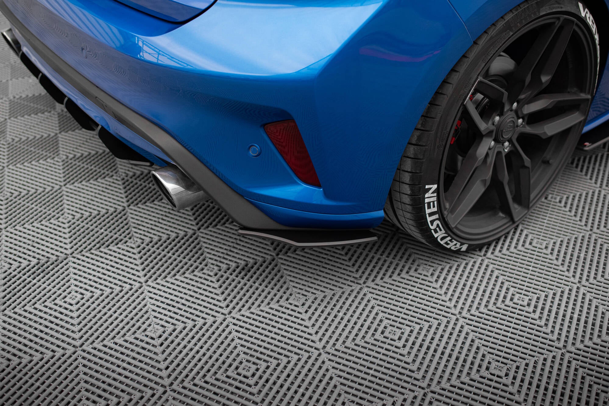 Maxton Design Street Pro Heck Ansatz Flaps Diffusor passend für Ford Focus ST Mk4
