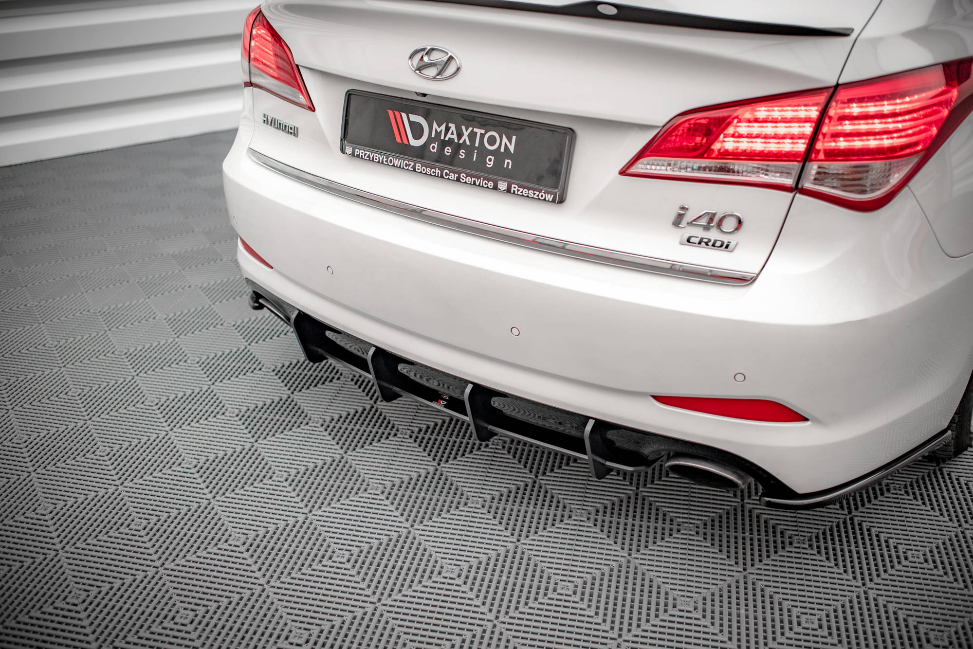 Maxton Design Street Pro Heckschürze passend für Hyundai I40 Mk1