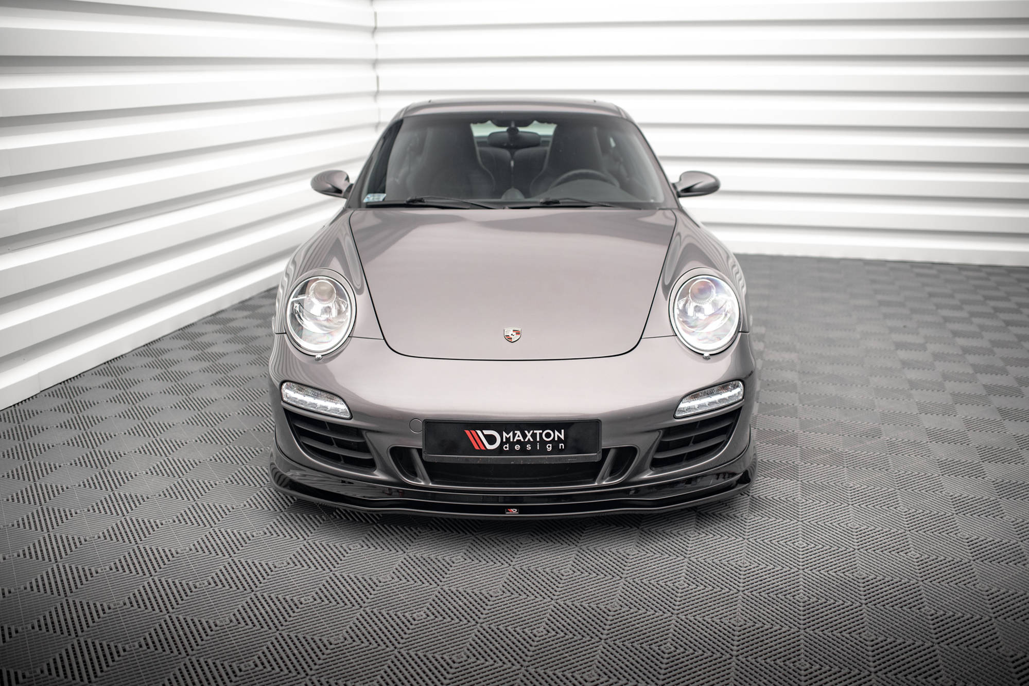 Maxton Design Street+ Spoilerlippe Front Ansatz V.1 passend für Porsche 911 Carrera GTS 997 Facelift schwarz Hochglanz