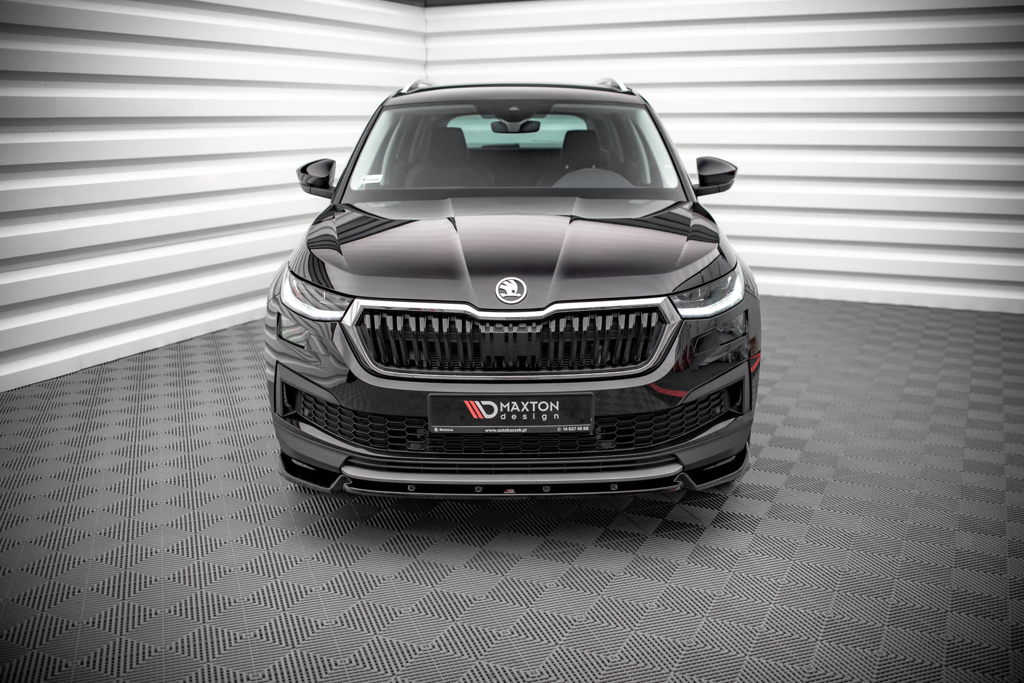 Maxton Design Street+ Spoilerlippe Front Ansatz V.1 passend für Skoda Kodiaq Mk1 Facelift schwarz Hochglanz