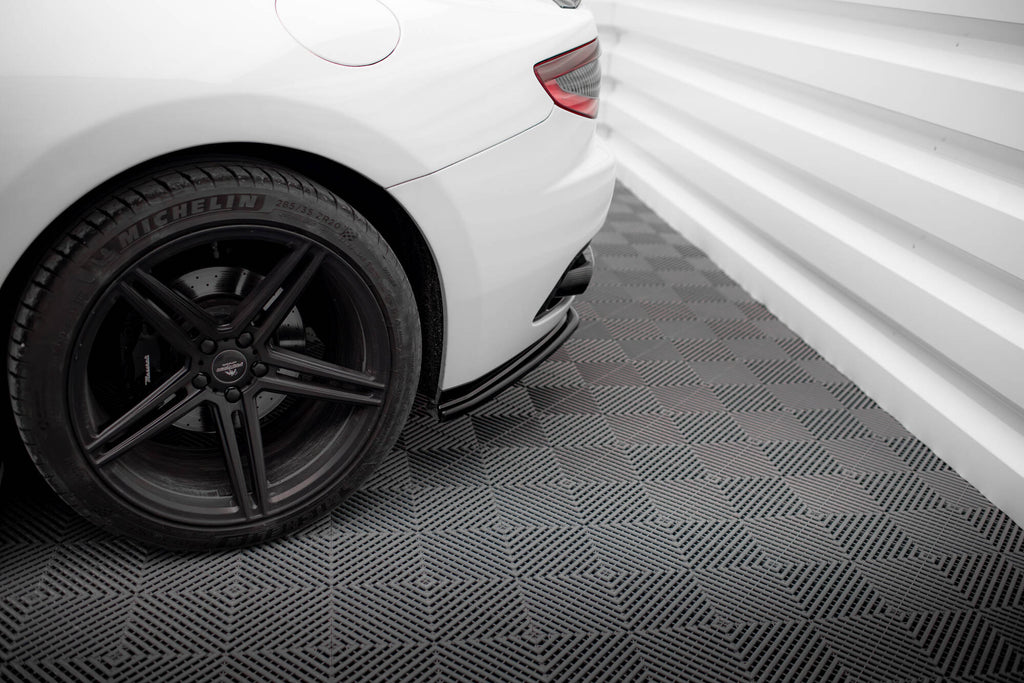Maxton Design Heck Ansatz Flaps Diffusor V.2 passend für Maserati Granturismo Mk1 schwarz Hochglanz