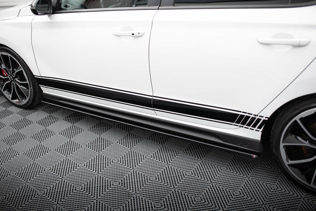 Maxton Design Street+ Seitenschweller Leisten passend für V.1 passend für Hyundai I30 N Mk3 Hatchback / Fastback schwarz Hochglanz