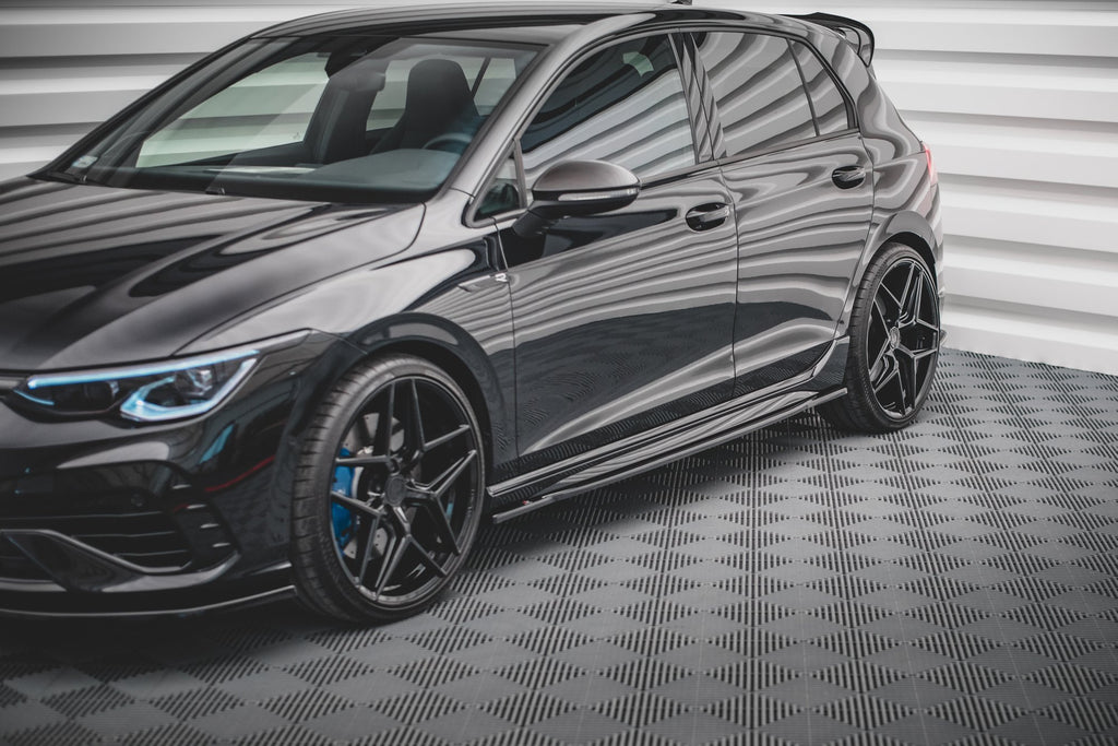 Maxton Design Street+ Seitenschweller Leisten passend für V.1 passend für VW Golf R Hatchback Mk8 Facelift schwarz Hochglanz