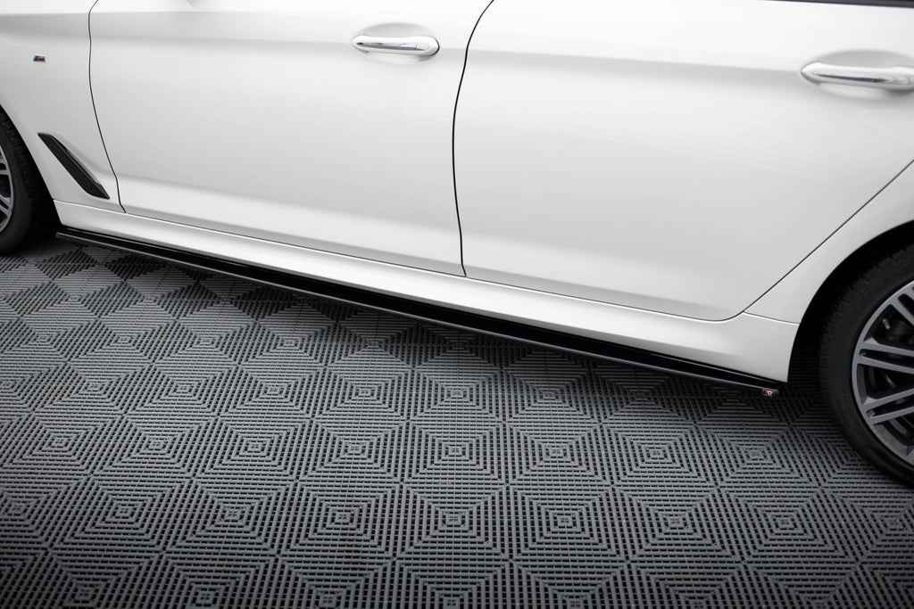Maxton Design Street+ Seitenschweller Leisten passend für BMW 5er M-Paket / M550d / M550i G30/ G31 schwarz Hochglanz