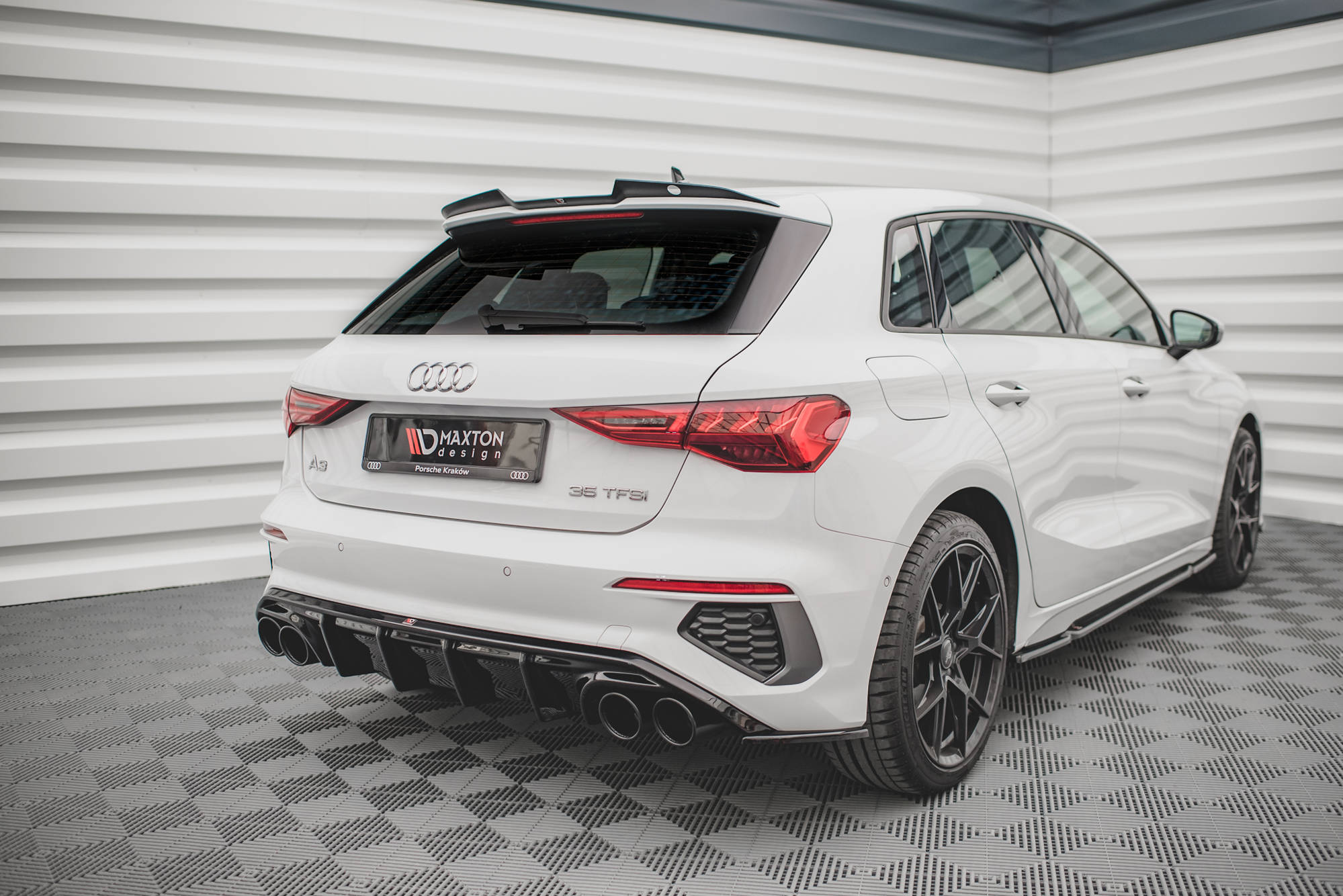 Maxton Design Diffusor Heck Ansatz + Endrohre passend für Audi A3 S-Line Sportback 8Y