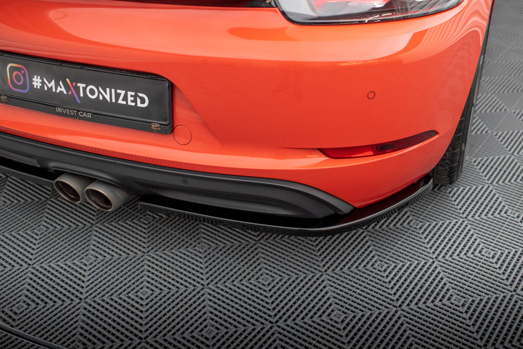 Maxton Design Heck Ansatz Flaps Diffusor passend für Porsche 718 Cayman 982c schwarz Hochglanz