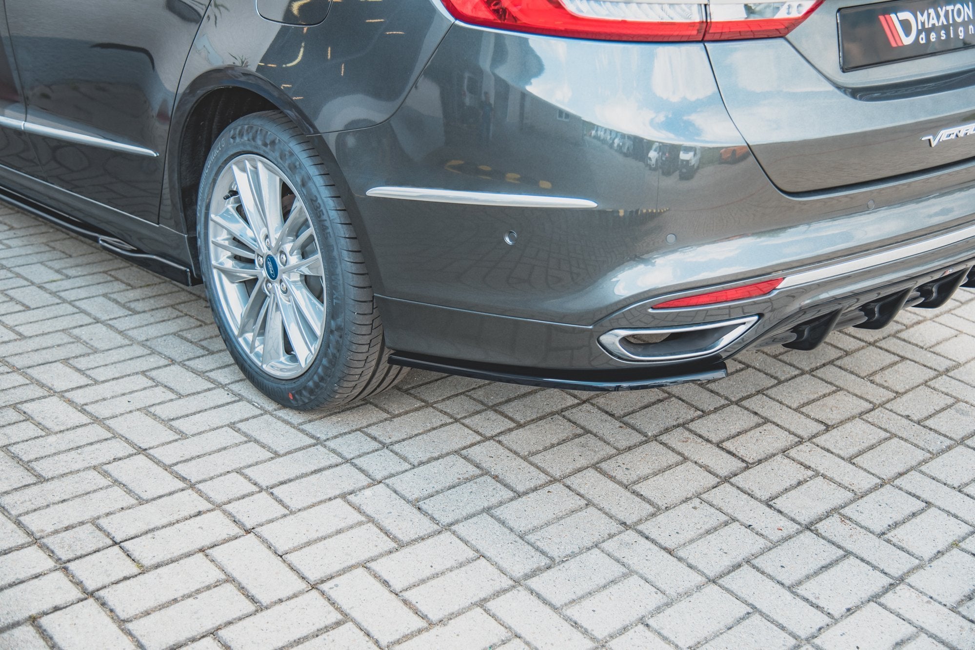 Maxton Design Heck Ansatz Flaps Diffusor für Ford Mondeo Vignale Mk5 Facelift Carbon Look