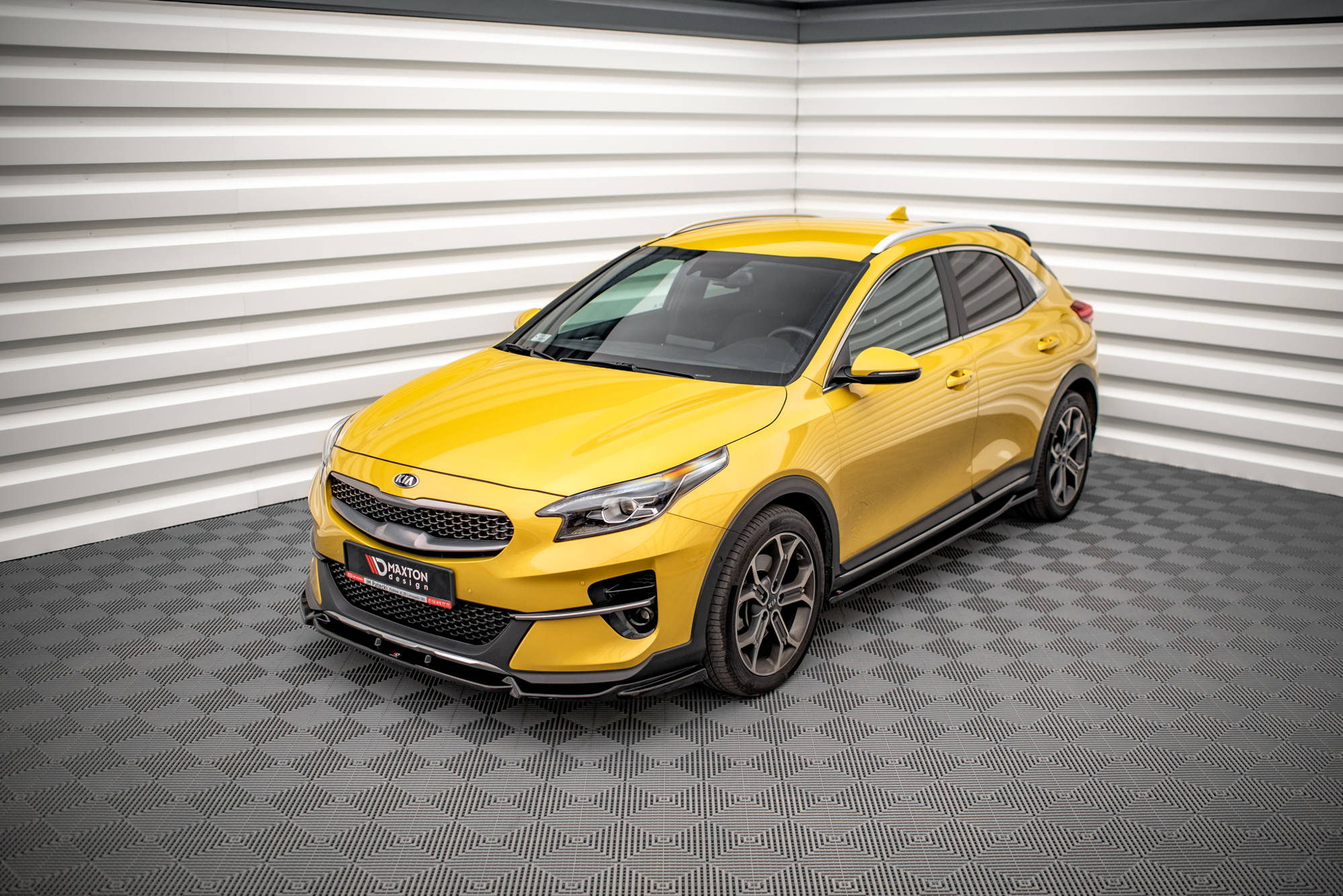 Maxton Design Street+ Spoilerlippe Front Ansatz passend für Kia XCeed Mk1 schwarz Hochglanz