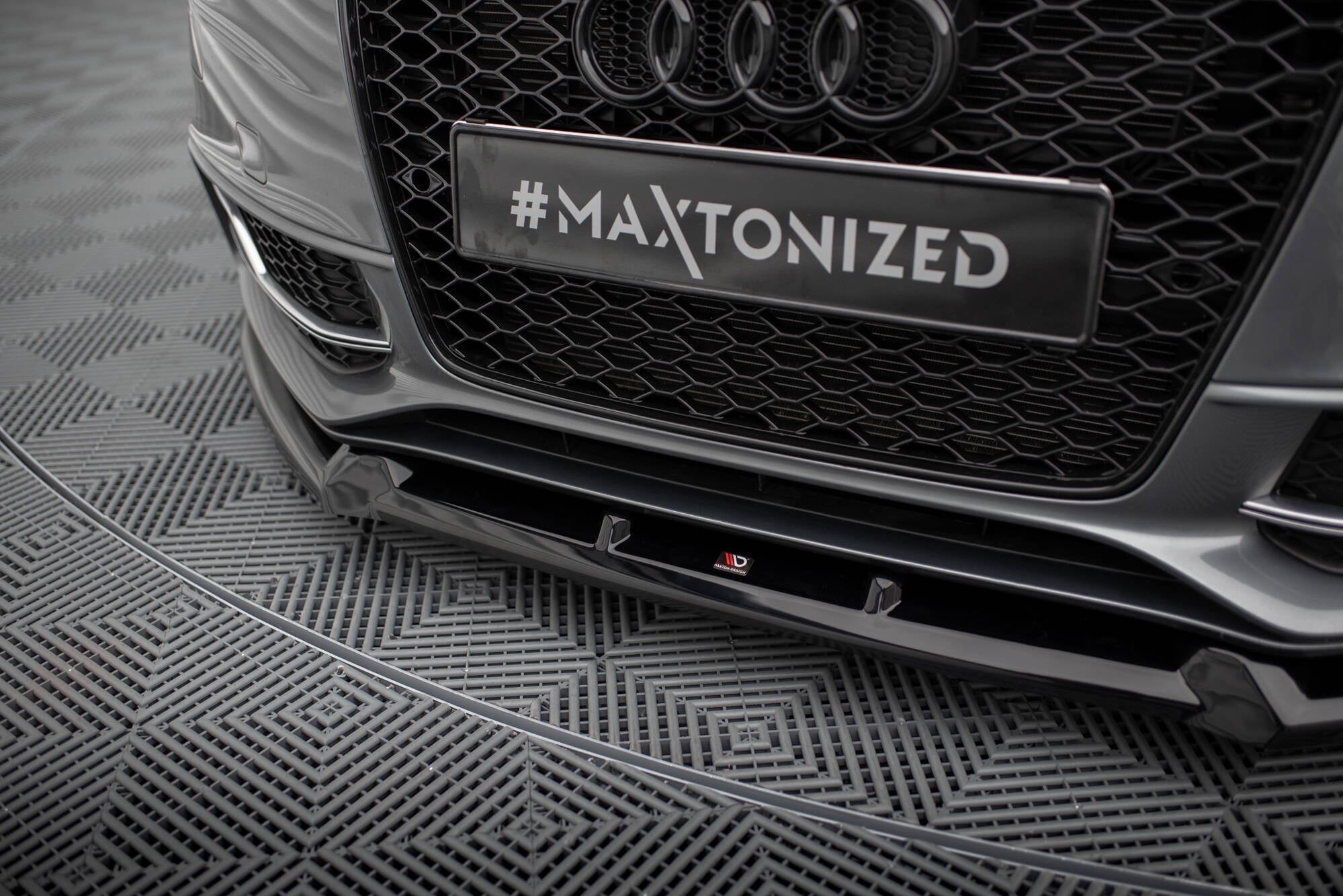 Maxton Design Street+ Spoilerlippe Front Ansatz V.3 passend für Audi S5 / A5 S-Line 8T Facelift schwarz Hochglanz