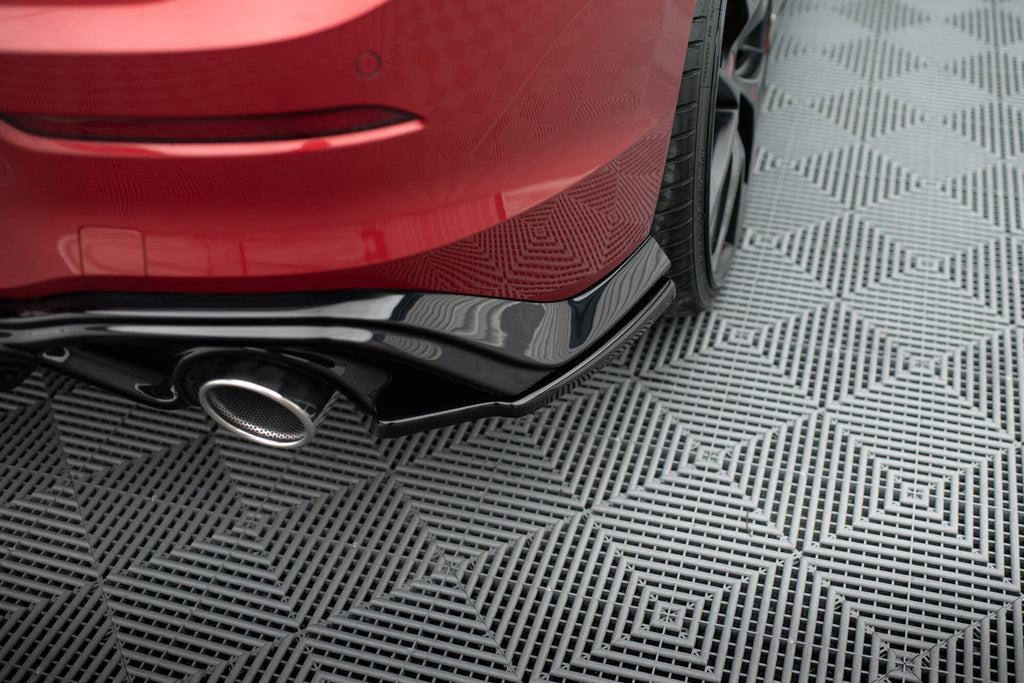 Maxton Design Heck Ansatz Flaps Diffusor V.3 passend für VW Golf GTI Mk8 schwarz Hochglanz