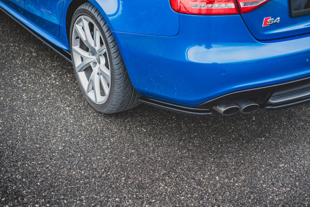 Maxton Design Heck Ansatz Flaps Diffusor passend für Audi S4 / A4 S-Line B8 Limousine schwarz Hochglanz
