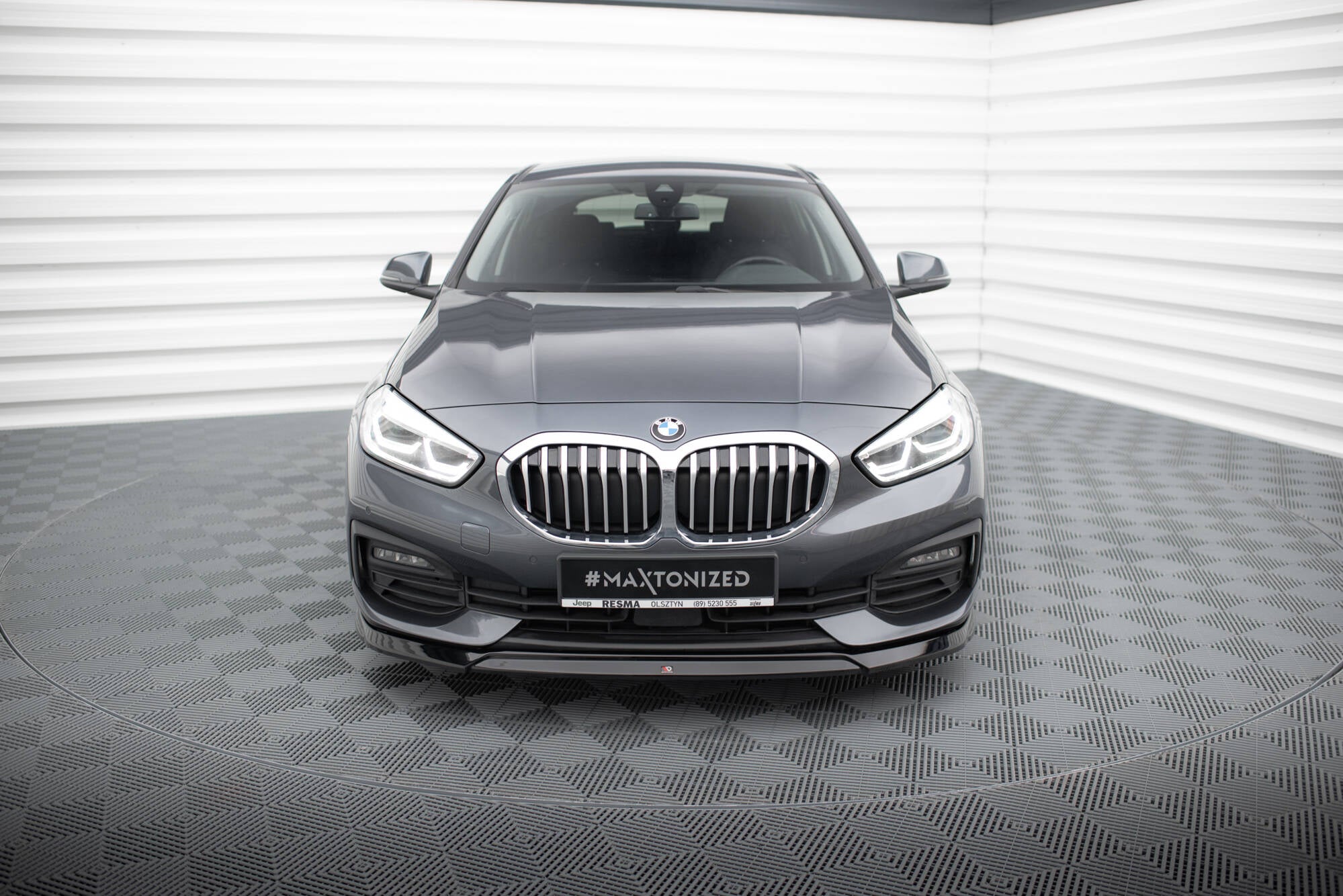 Maxton Design Street+ Spoilerlippe Front Ansatz V.2 passend für BMW 1er F40 schwarz Hochglanz