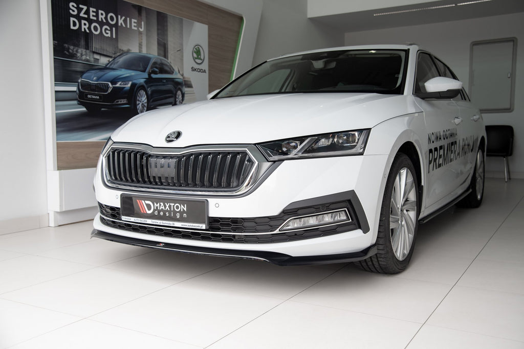 Maxton Design Street+ Spoilerlippe Front Ansatz V.2 passend für Skoda Octavia Mk4 schwarz Hochglanz