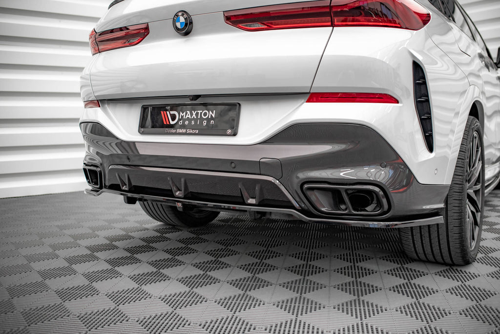 Maxton Design Street+ Mittlerer Diffusor RACE passend für V.1 BMW X6 M-Paket G06 schwarz Hochglanz