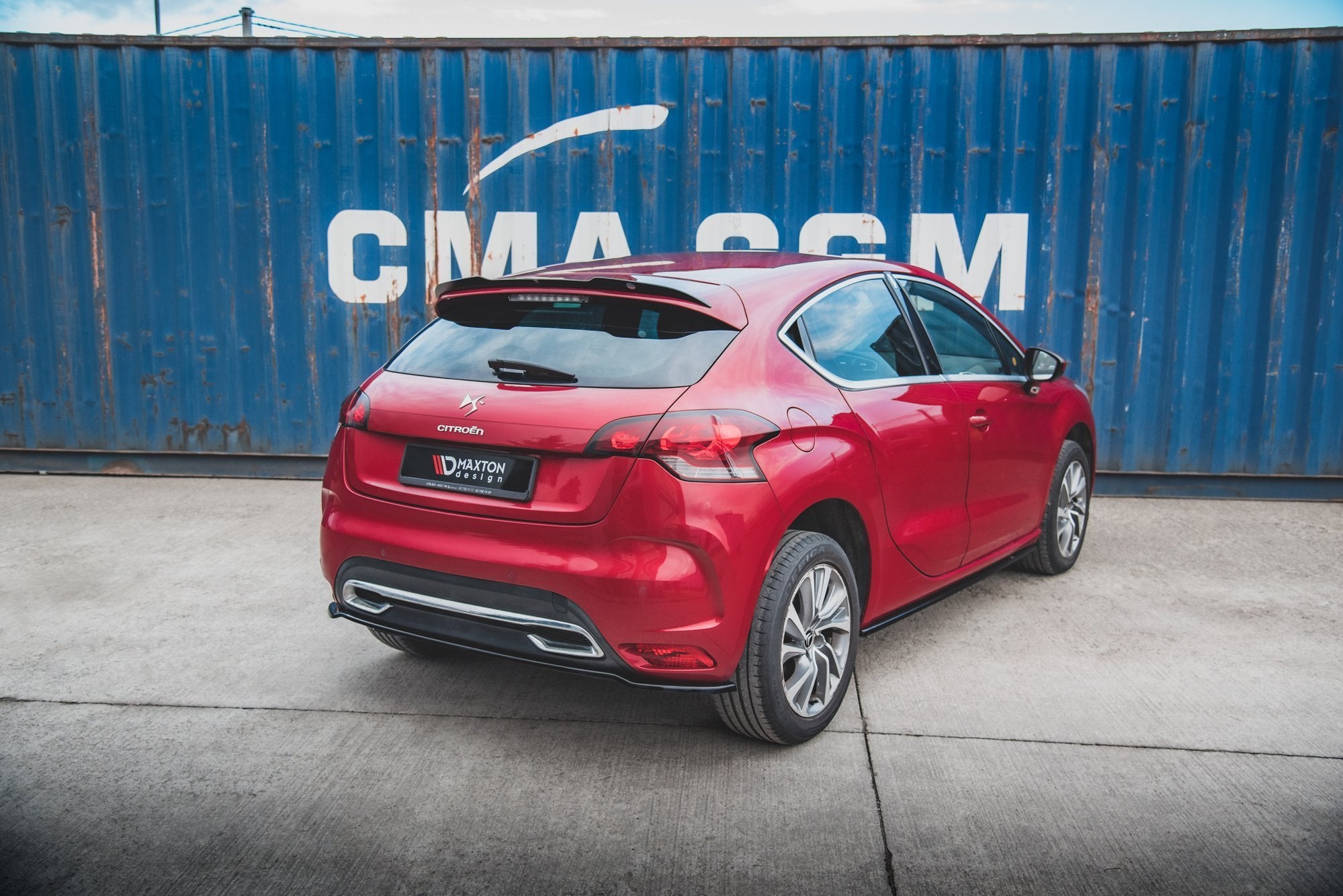 Maxton Design Seitenschweller Ansatz für Citroen DS4 schwarz matt