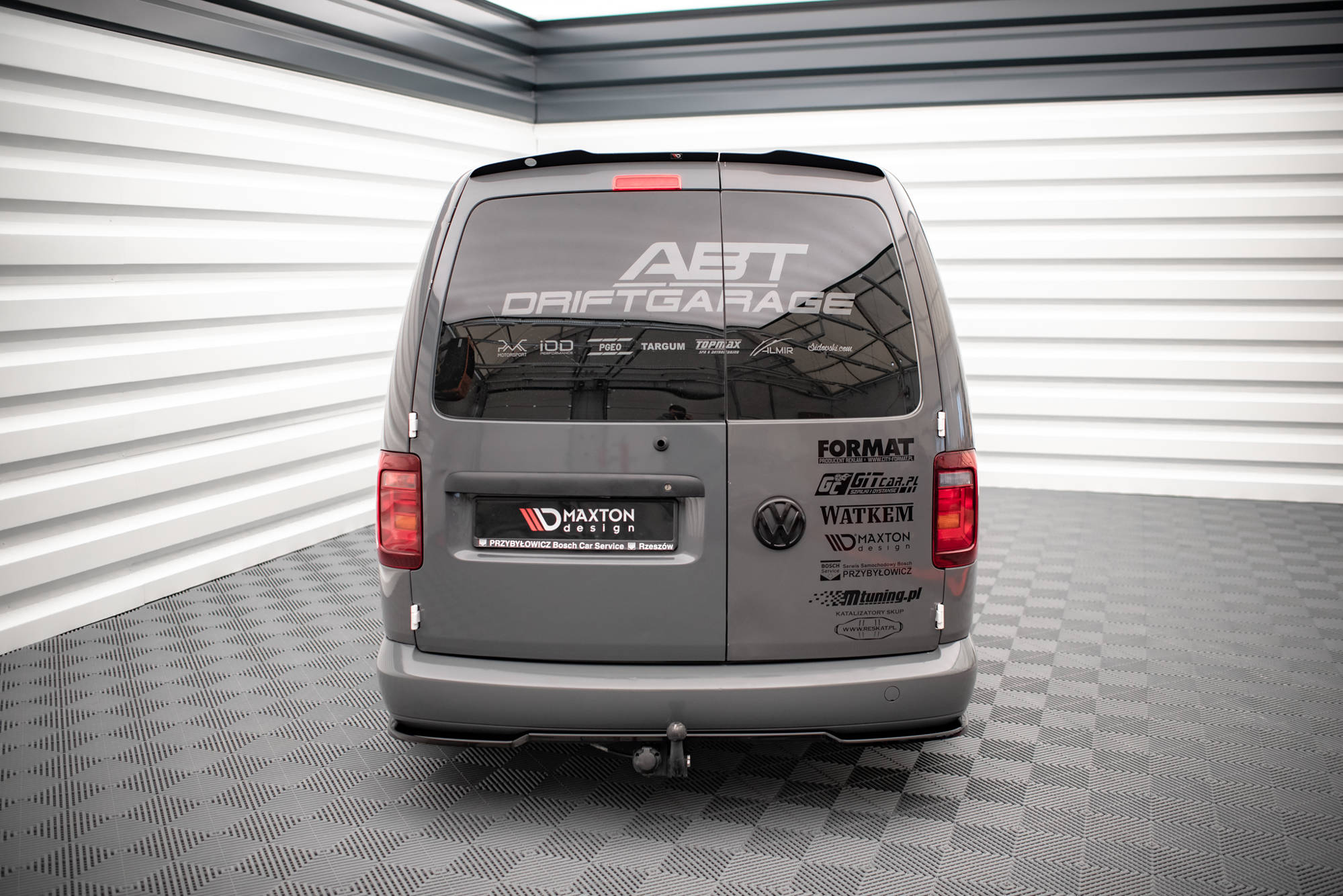 Maxton Design Heckansatz VW Caddy Long Mk3 Facelift schwarz Hochglanz für Volkswagen Caddy Mk3 Facelift