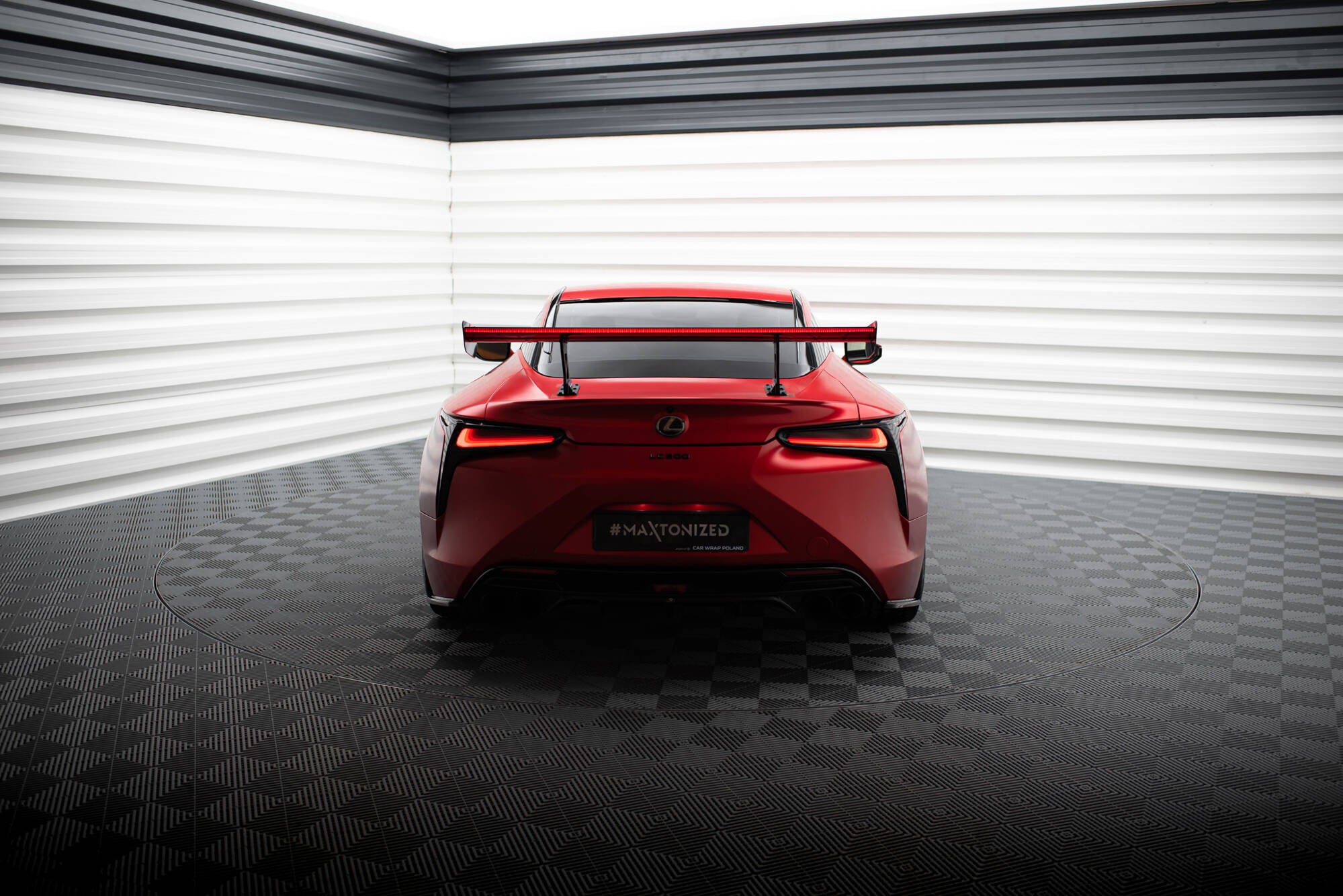 Maxton Design Carbon Spoiler + LED Lexus LC für Lexus LC Mk1