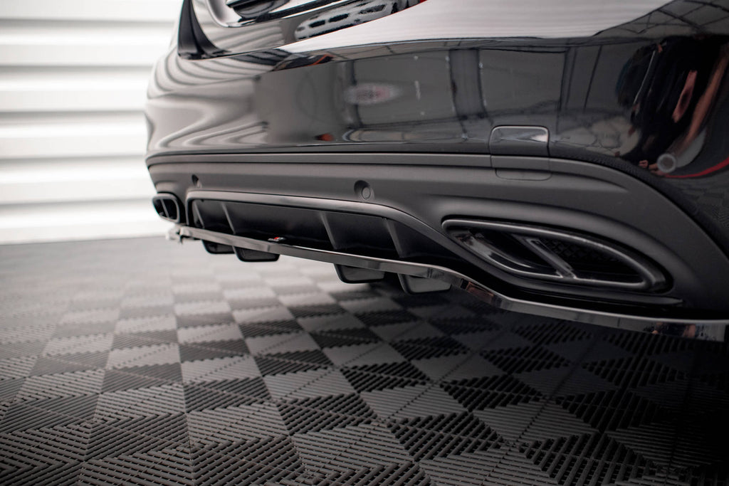 Maxton Design Street+ Mittlerer Diffusor RACE passend für Mercedes-Benz C AMG-Line W205 Facelift schwarz Hochglanz