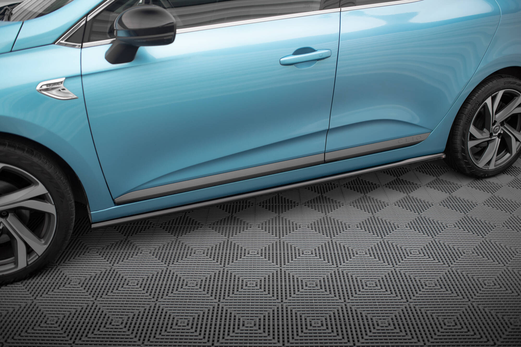 Maxton Design Street+ Seitenschweller Leisten passend für Renault Clio R.S. Line Mk5 schwarz Hochglanz