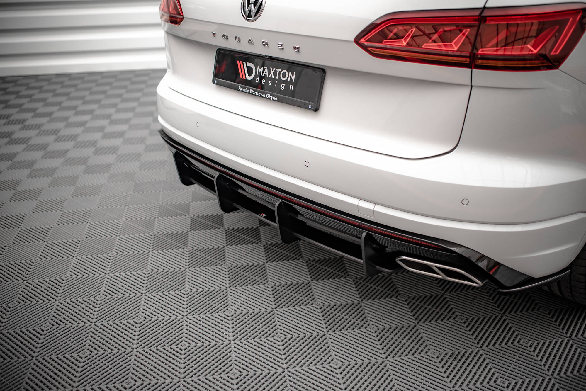 Maxton Design Street Pro Heckschürze passend für VW Touareg R-Line Mk3