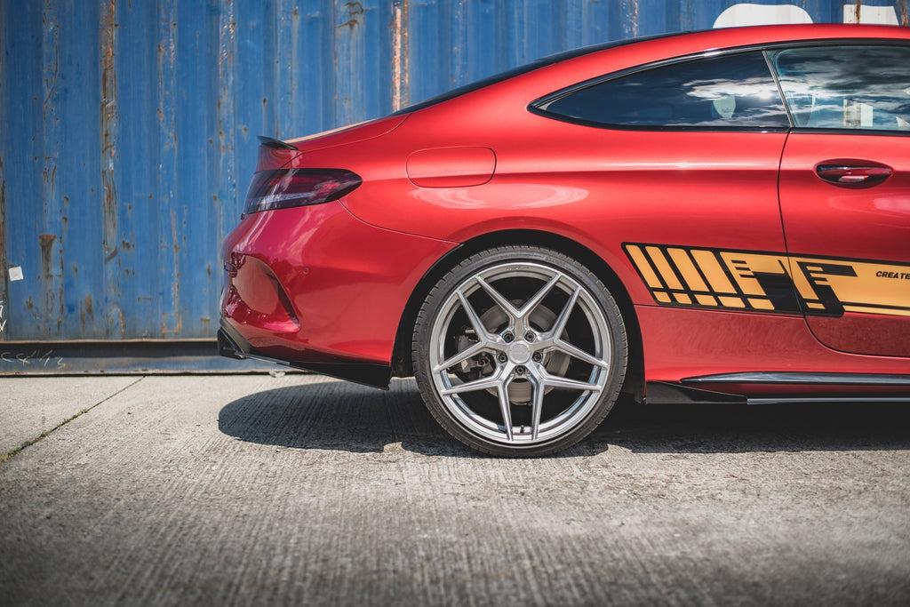 Maxton Design Street Pro Heck Ansatz Flaps Diffusor + Flaps passend für Mercedes-AMG C43 Coupe C205 schwarz Hochglanz