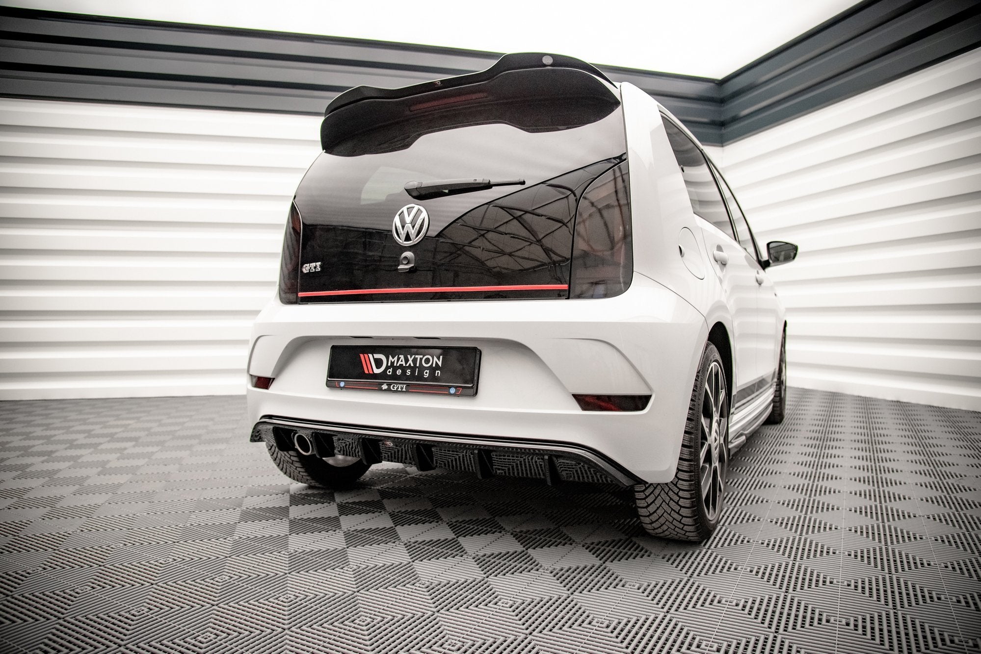 Maxton Design Diffusor Heck Ansatz passend für VW Up GTI schwarz Hochglanz