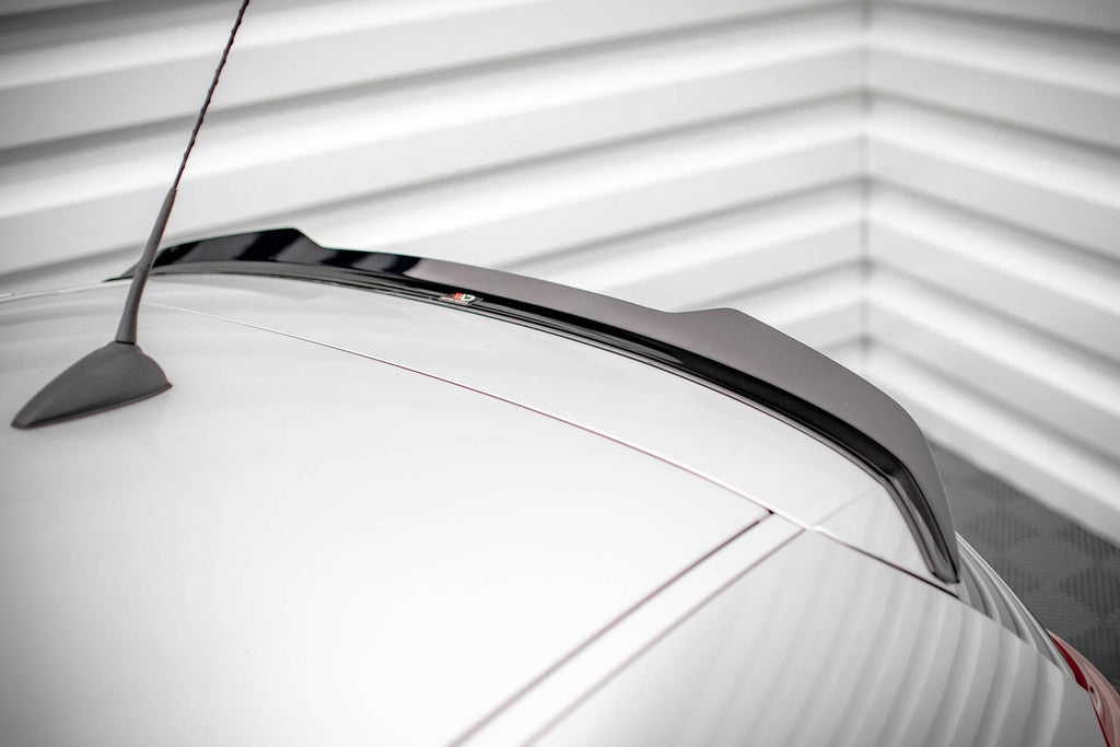 Maxton Design Spoiler CAP V.2 passend für BMW 1er E81 Facelift schwarz Hochglanz