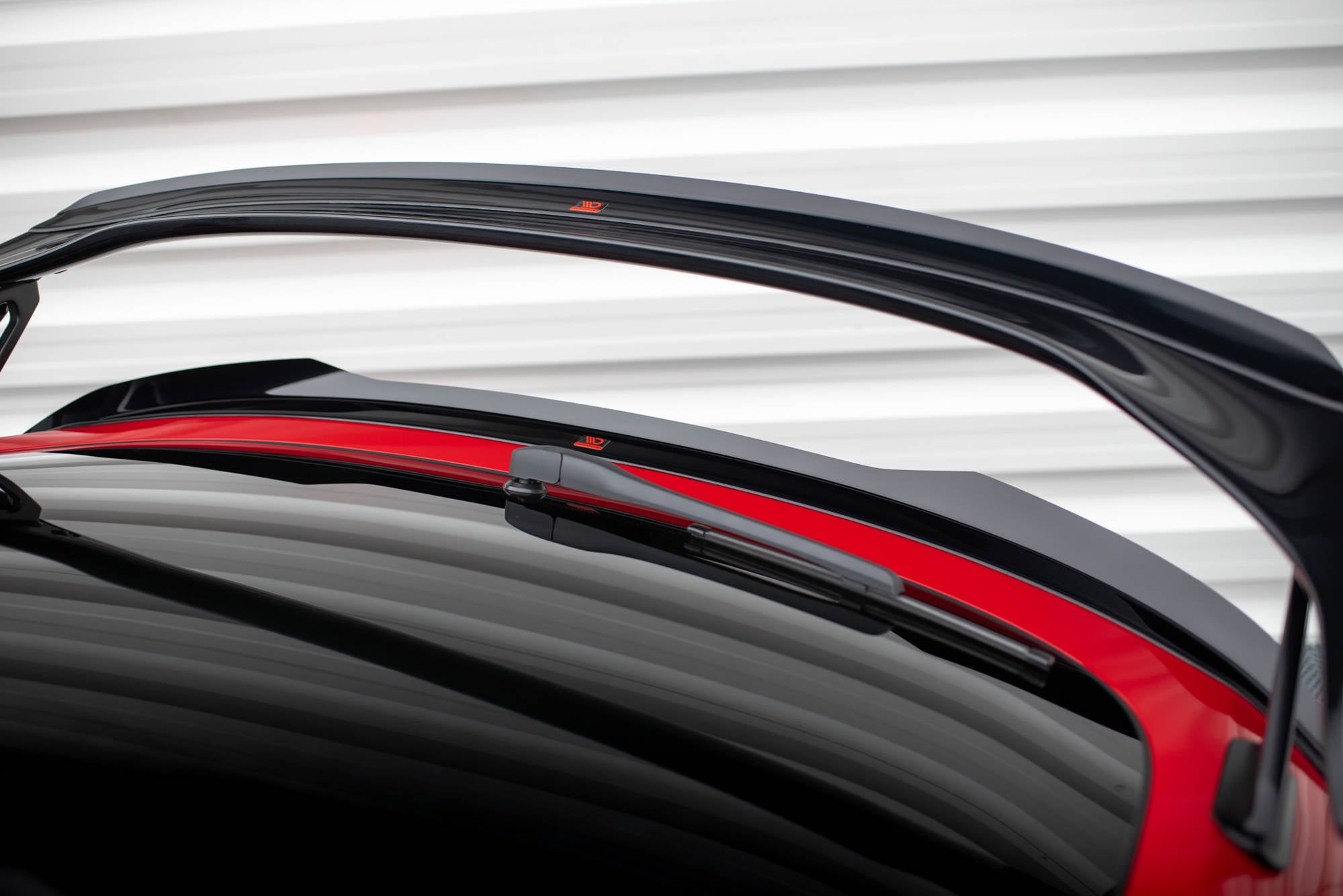 Maxton Design Niedriger Spoiler CAP passend für Honda Civic Type-R Mk 11 schwarz Hochglanz