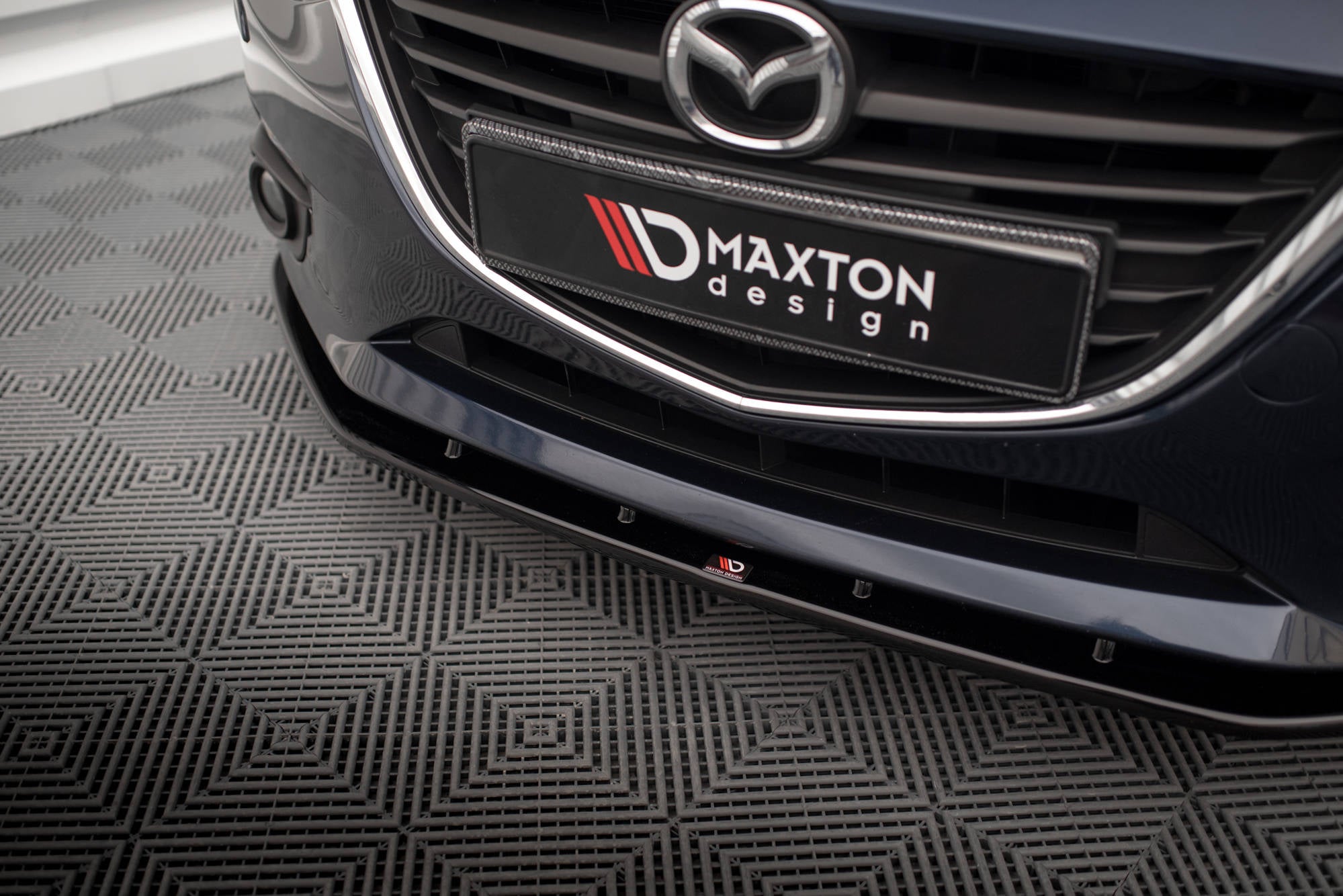 Maxton Design Street+ Spoilerlippe Front Ansatz passend für Mazda 3 Mk3 schwarz Hochglanz