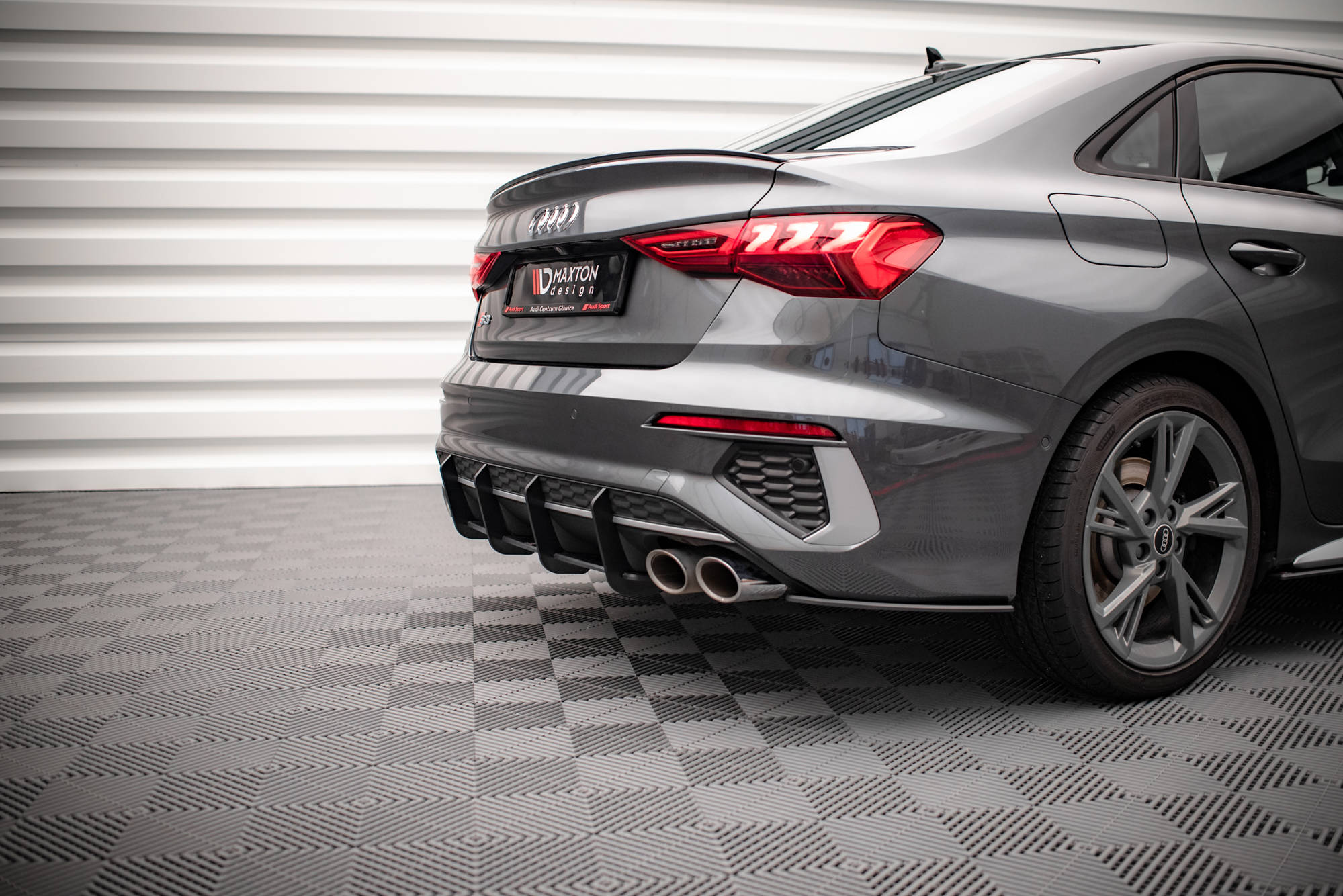 Maxton Design Street Pro Heckschürze passend für Audi S3 Limousine 8Y