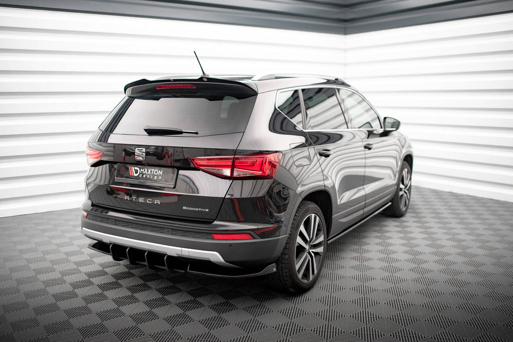 Maxton Design Spoiler CAP passend für Seat Ateca Mk1 schwarz Hochglanz