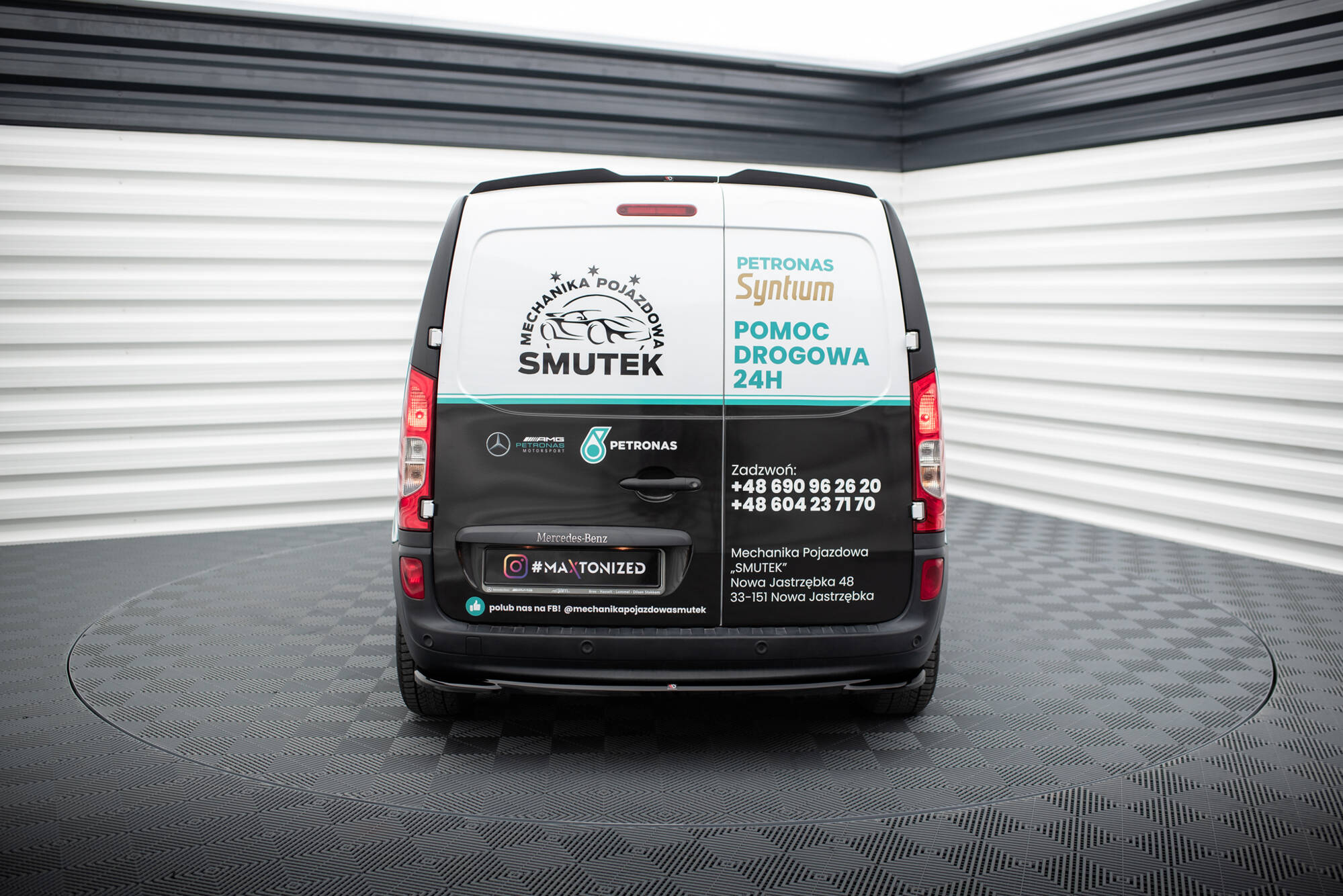 Maxton Design Spoiler CAP passend für Mercedes-Benz Citan Mk1 schwarz Hochglanz