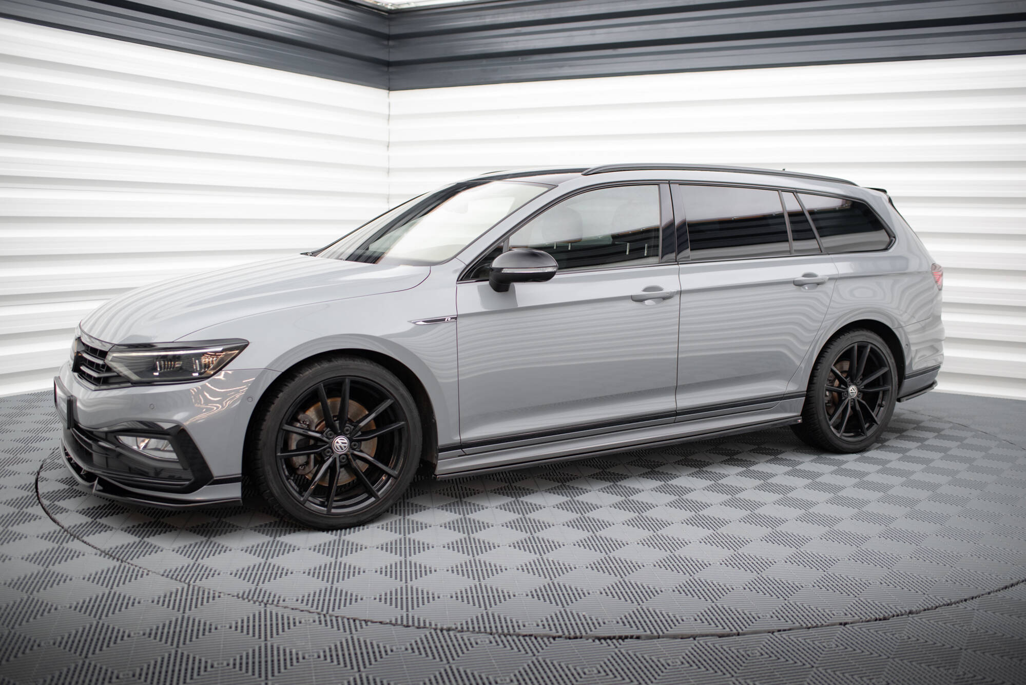 Maxton Design Street+ Seitenschweller Leisten passend für VW Passat R-Line B8 Facelift schwarz Hochglanz