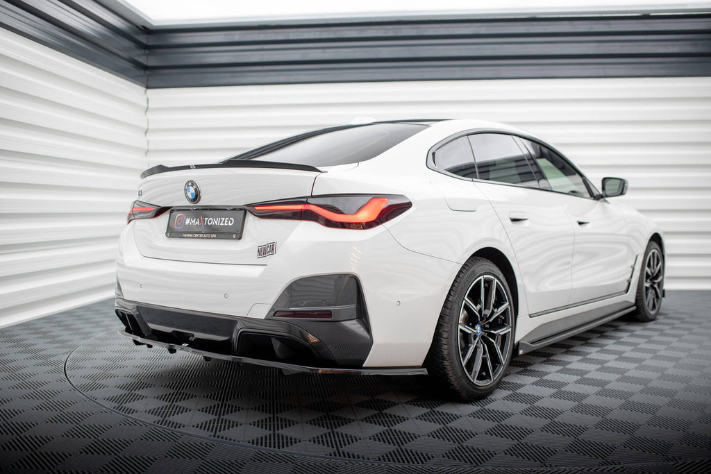 Maxton Design Street+ Mittlerer Diffusor RACE passend für V.1 BMW i4 M-Paket G26 schwarz Hochglanz