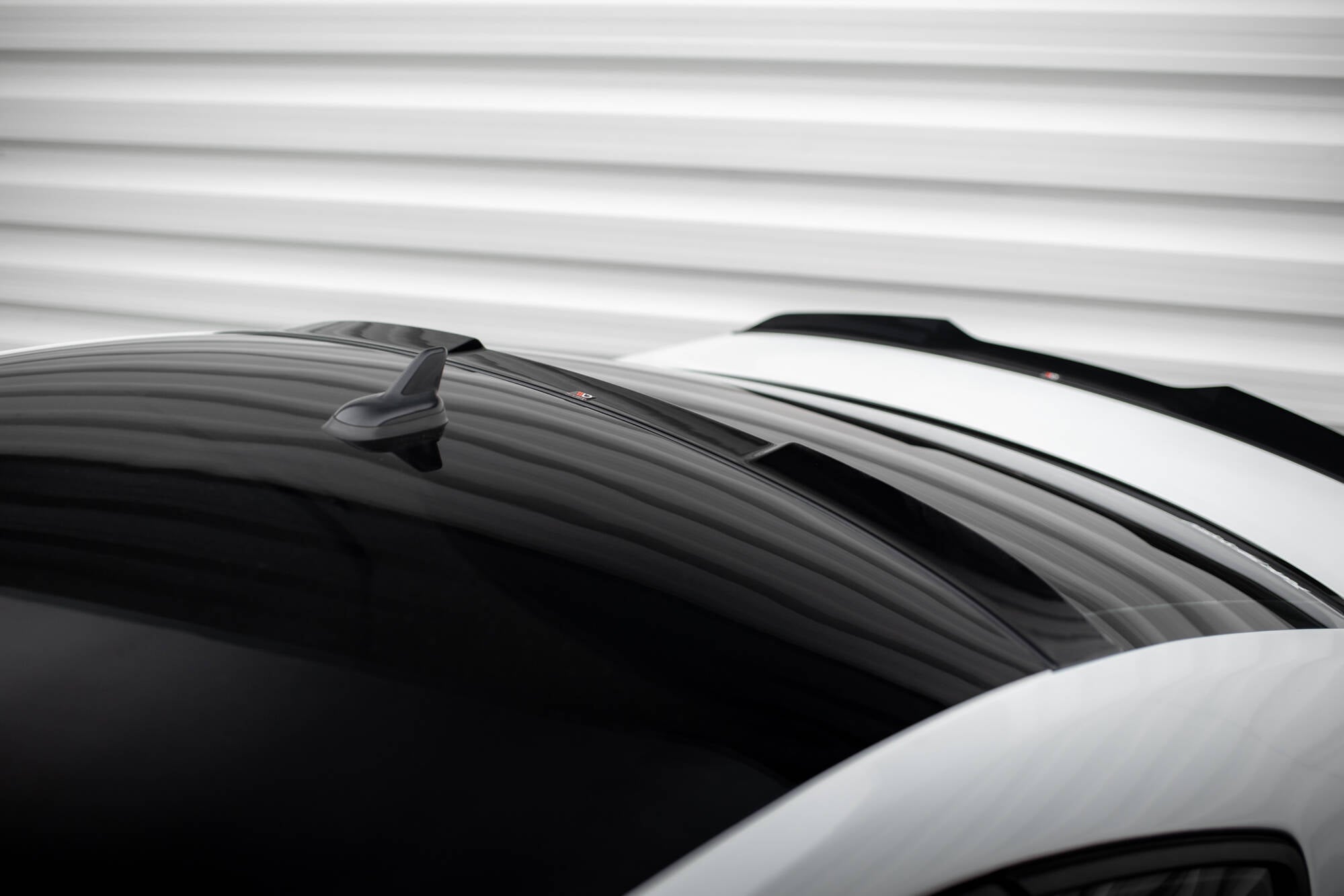 Maxton Design Heckscheiben Spoiler passend für VW Passat GT B8 Facelift USA schwarz Hochglanz
