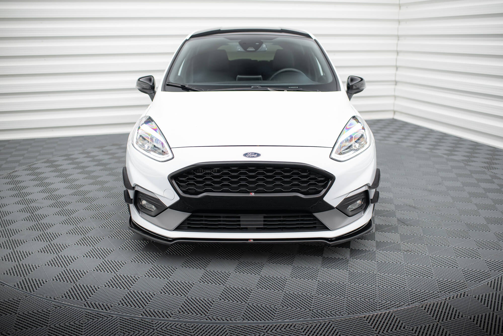 Maxton Design Street+ Spoilerlippe Front Ansatz V.1 passend für Ford Fiesta Mk8 ST / ST-Line schwarz Hochglanz