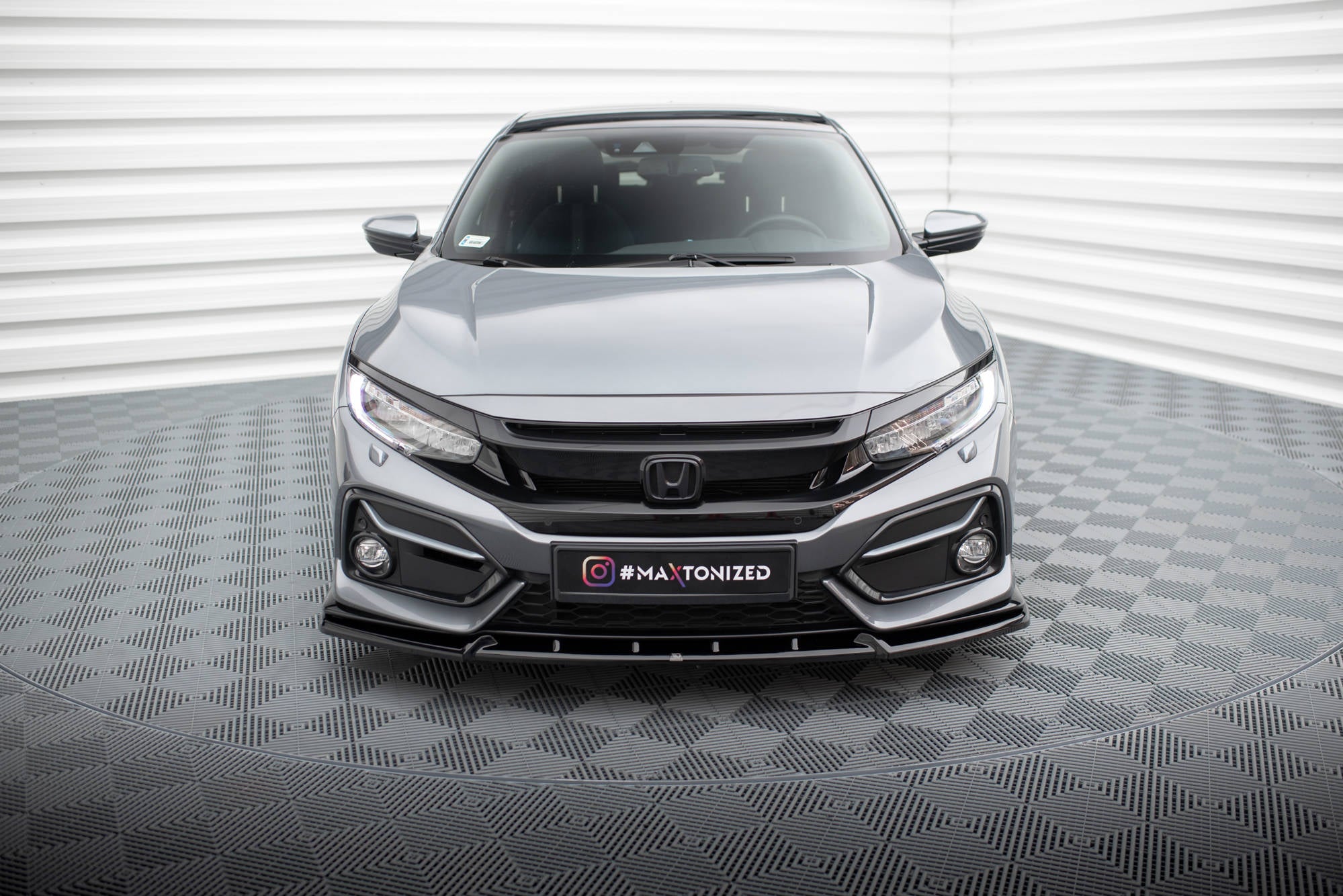 Maxton Design Street+ Spoilerlippe Front Ansatz passend für Honda Civic Sport Mk 10 schwarz Hochglanz