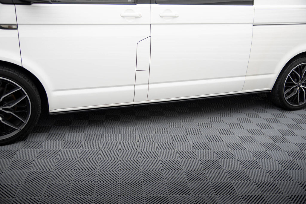 Maxton Design Street+ Seitenschweller Leisten passend für VW T6.1 Long schwarz Hochglanz