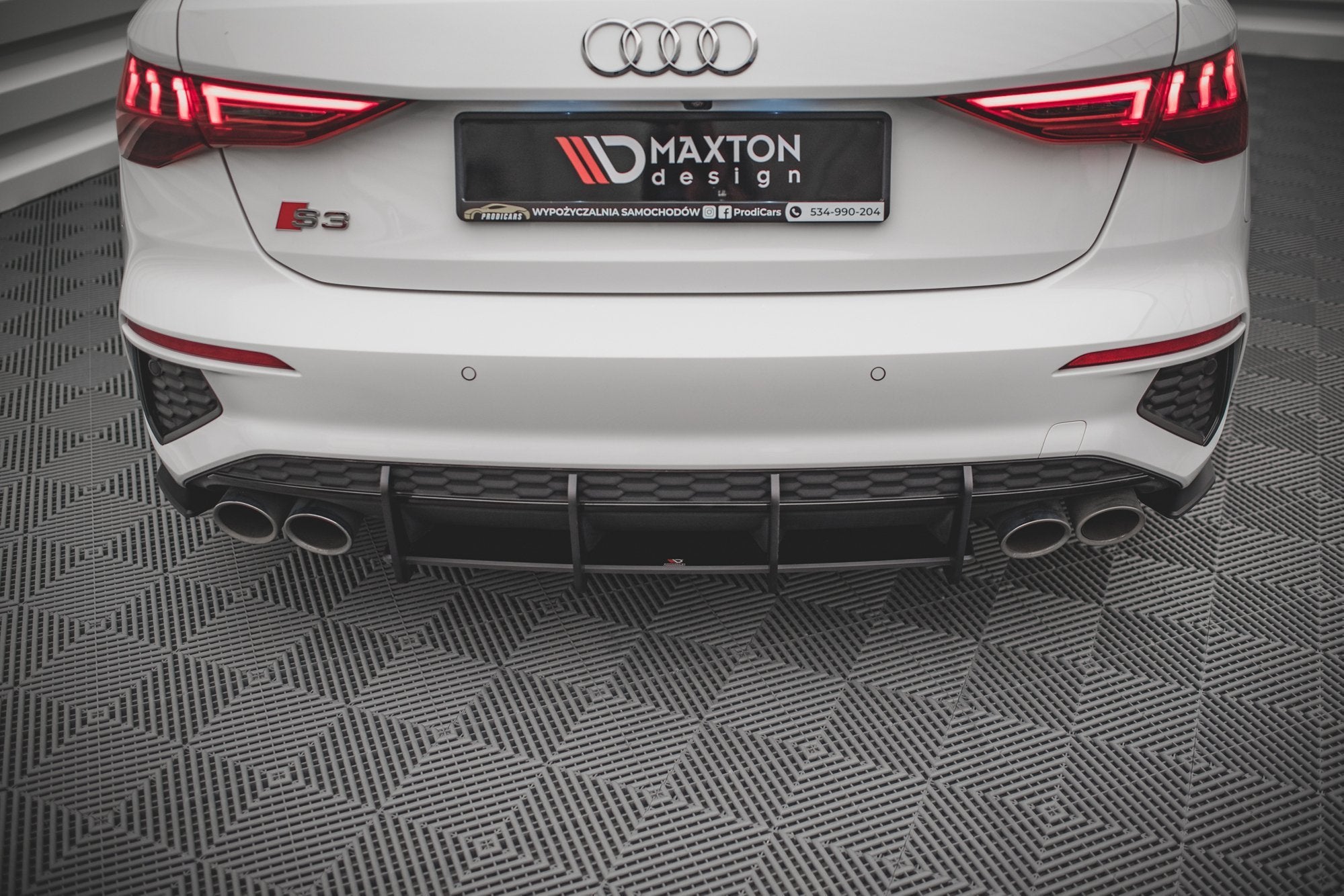 Maxton Design Street Pro Heckschürze passend für Audi S3 Sportback 8Y