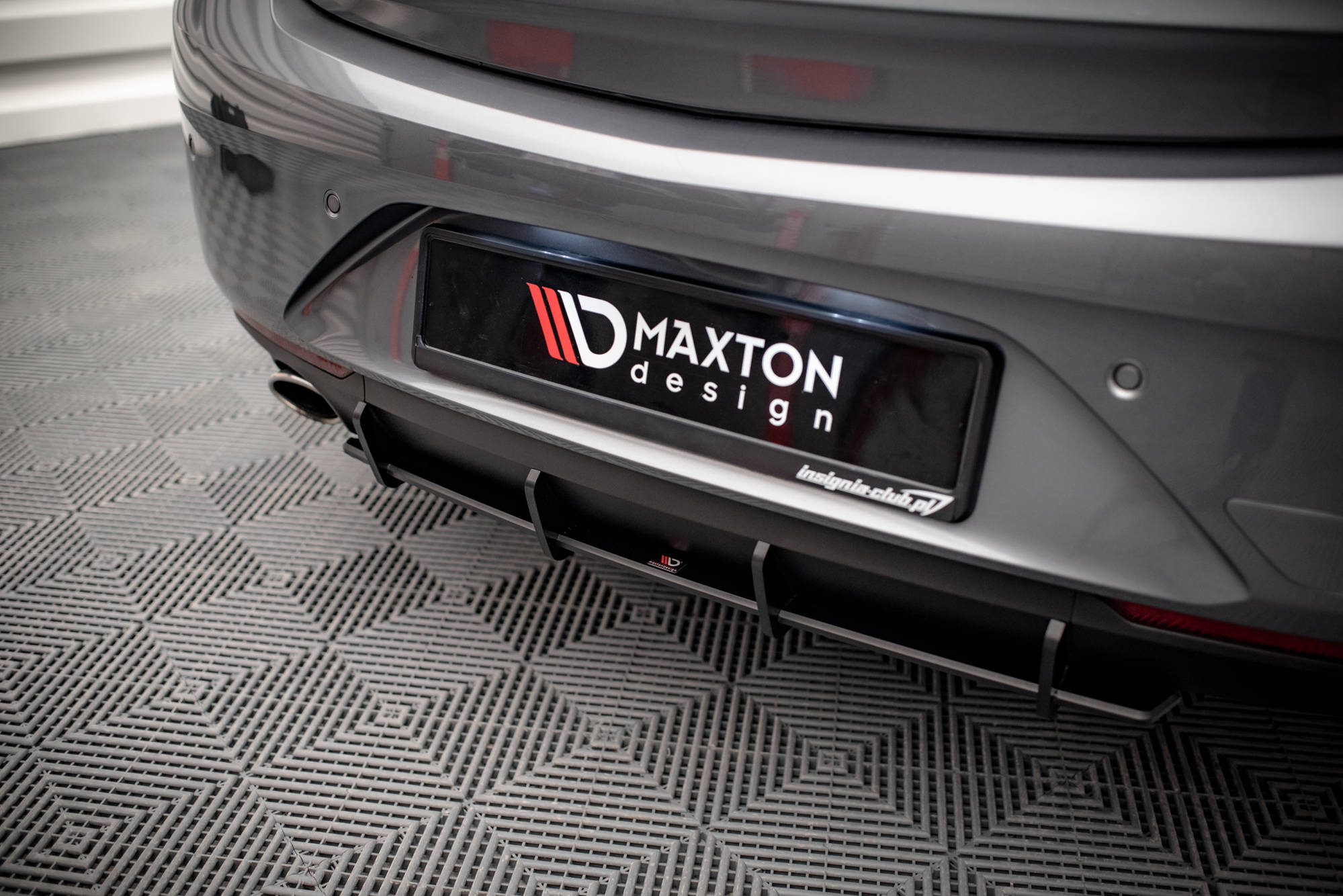 Maxton Design Street Pro Heckschürze passend für Opel Insignia Mk2