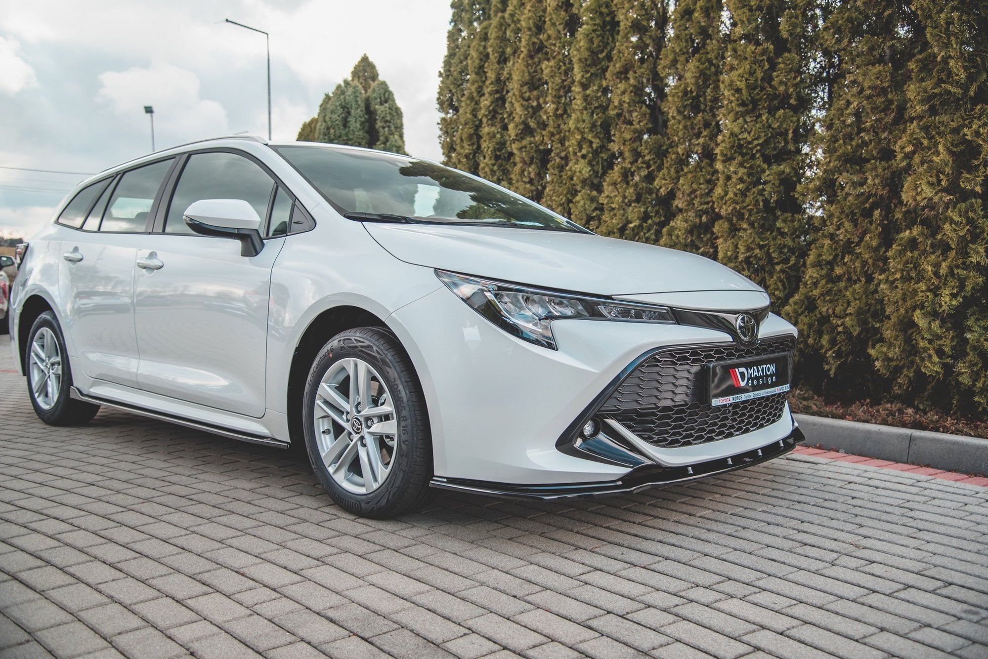 Maxton Design Street+ Seitenschweller Leisten passend für Toyota Corolla XII Touring Sports schwarz Hochglanz