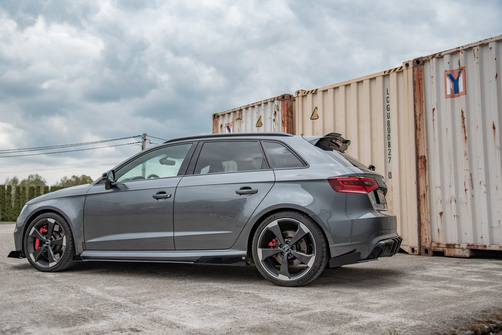 Maxton Design Street Pro Heck Ansatz Flaps Diffusor + Flaps passend für Audi RS3 8V Sportback schwarz Hochglanz