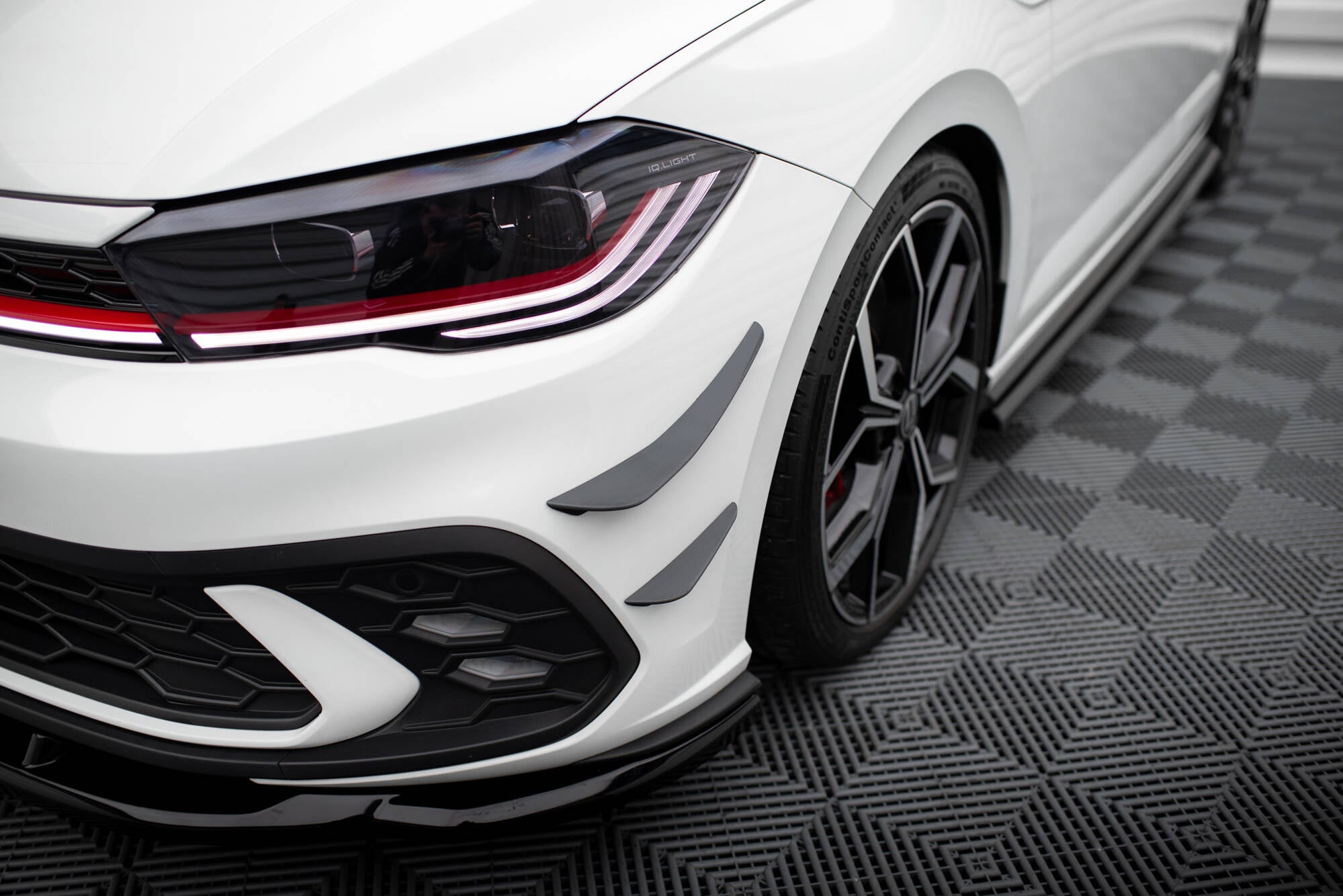 Maxton Design Stoßstangen Flaps Wings vorne Canards passend für VW Polo GTI Mk6 Facelift