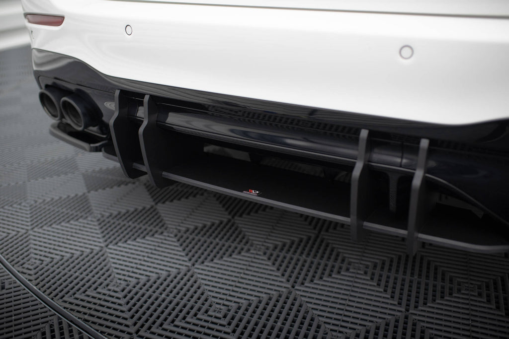Maxton Design Street Pro Heckschürze passend für Mercedes-AMG C 43 W206