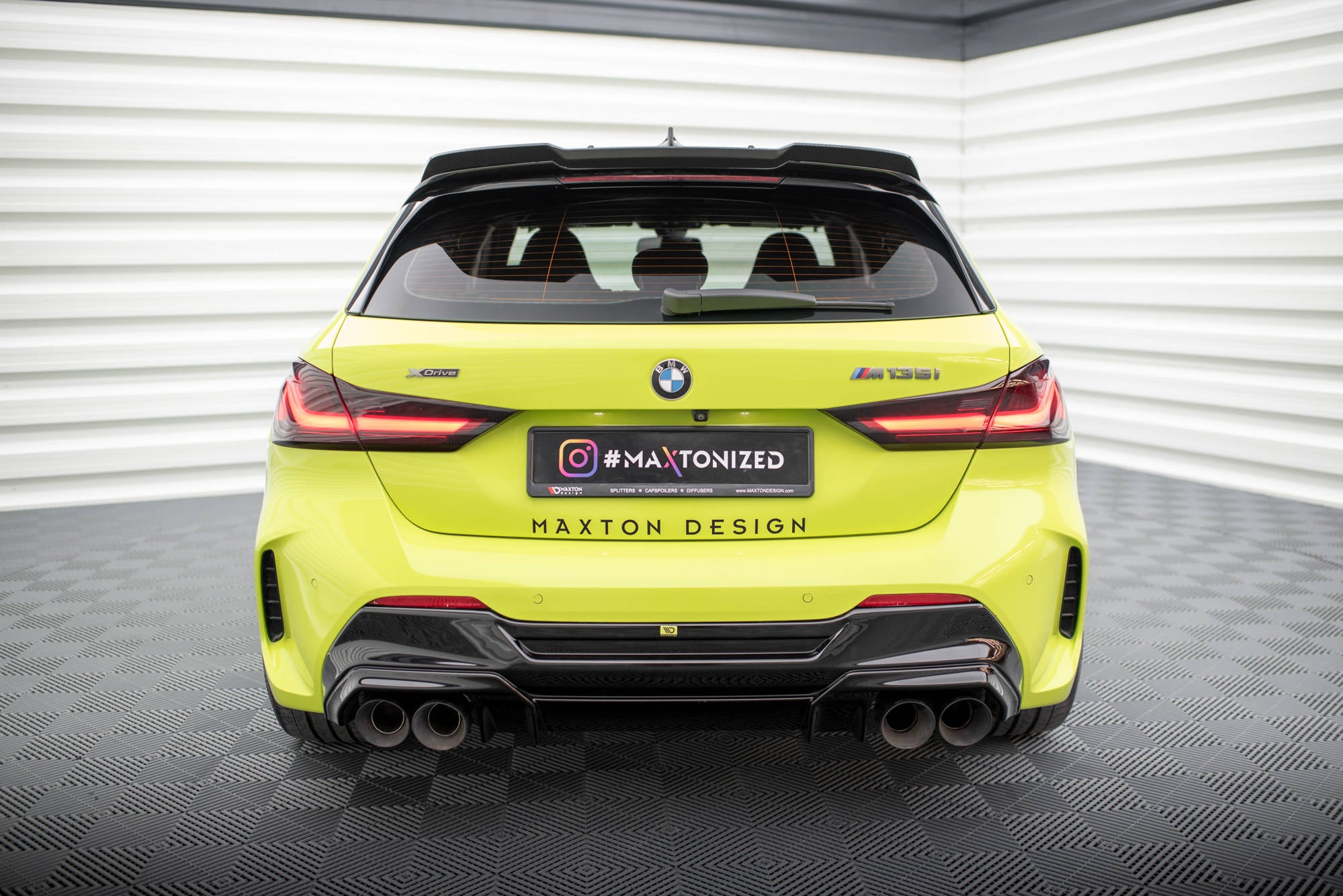 Maxton Design Diffusor Heck Ansatz V.2 für + Milltek Sport Auspuffverlängerung BMW 1er F40 M135i