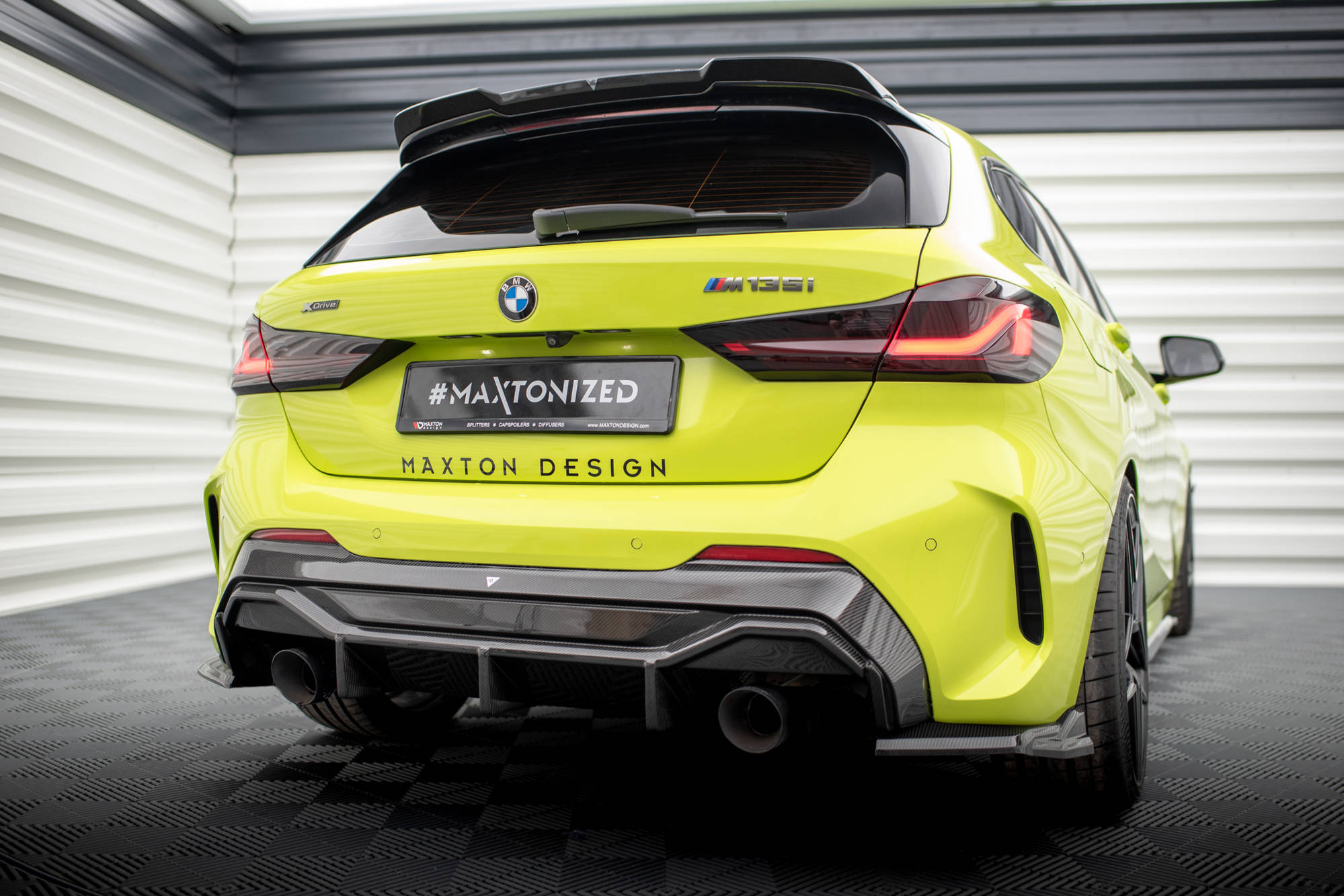 Maxton Design Carbon Fiber Diffusor Heck Ansatz passend für Prepreg V.2 BMW 1er M-Paket/ M135i / 128ti F40