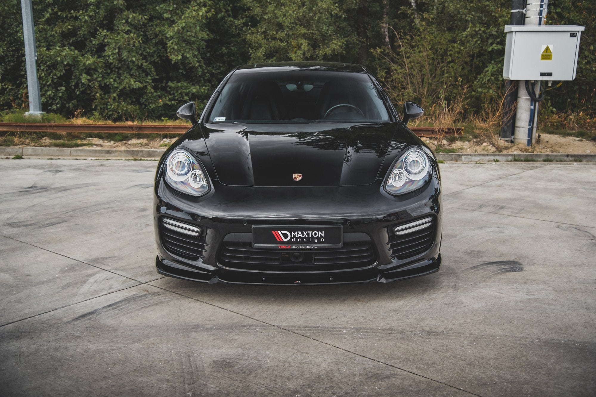 Maxton Design Street+ Spoilerlippe Front Ansatz V.1 passend für Porsche Panamera Turbo 970 Facelift schwarz Hochglanz